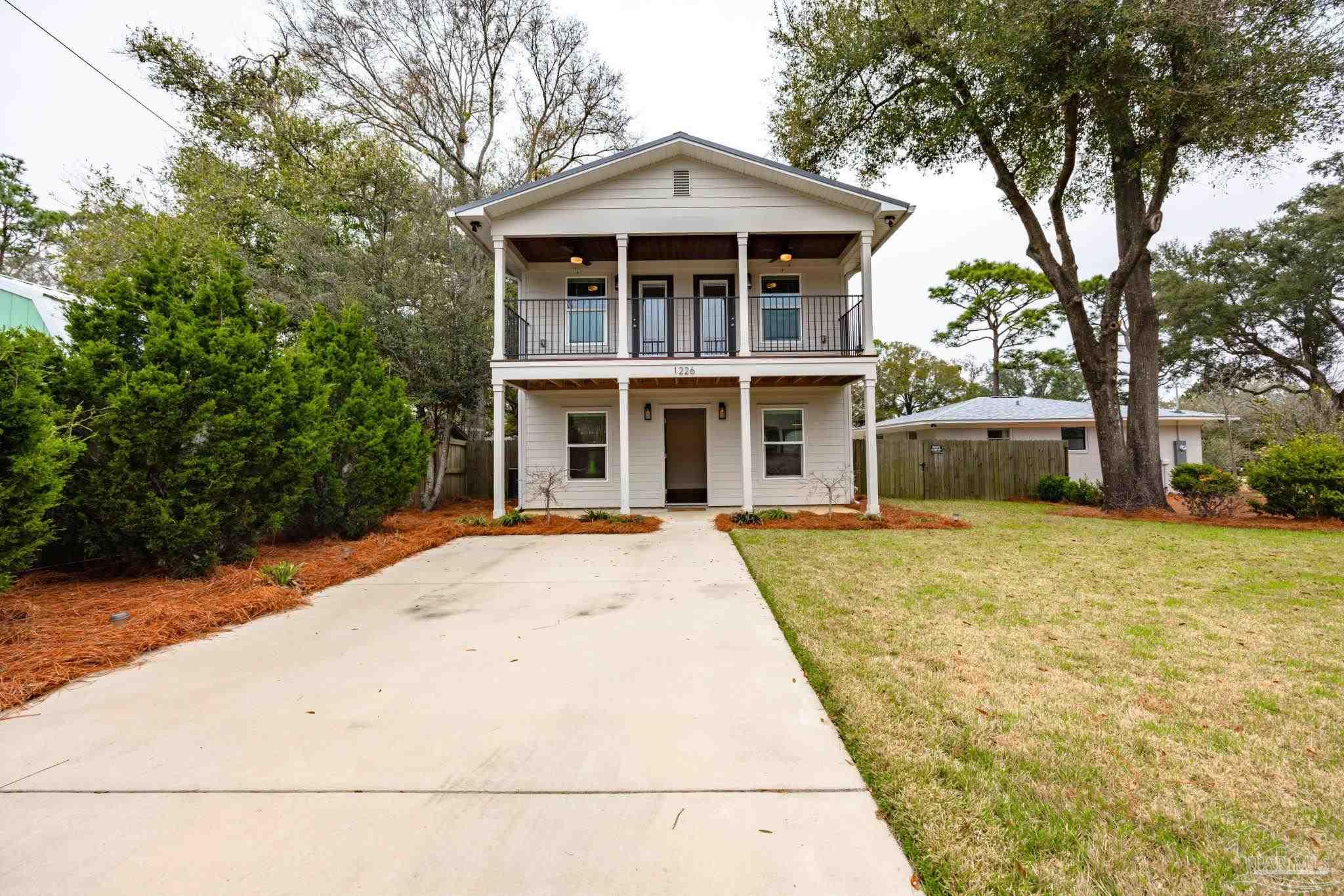 1228 Stow Ave
