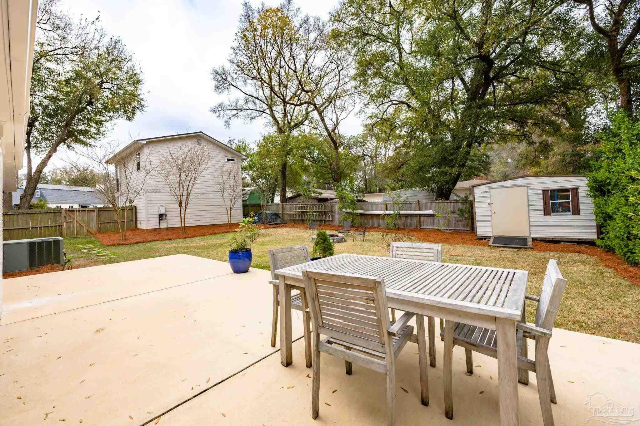 1228 Stow Ave
