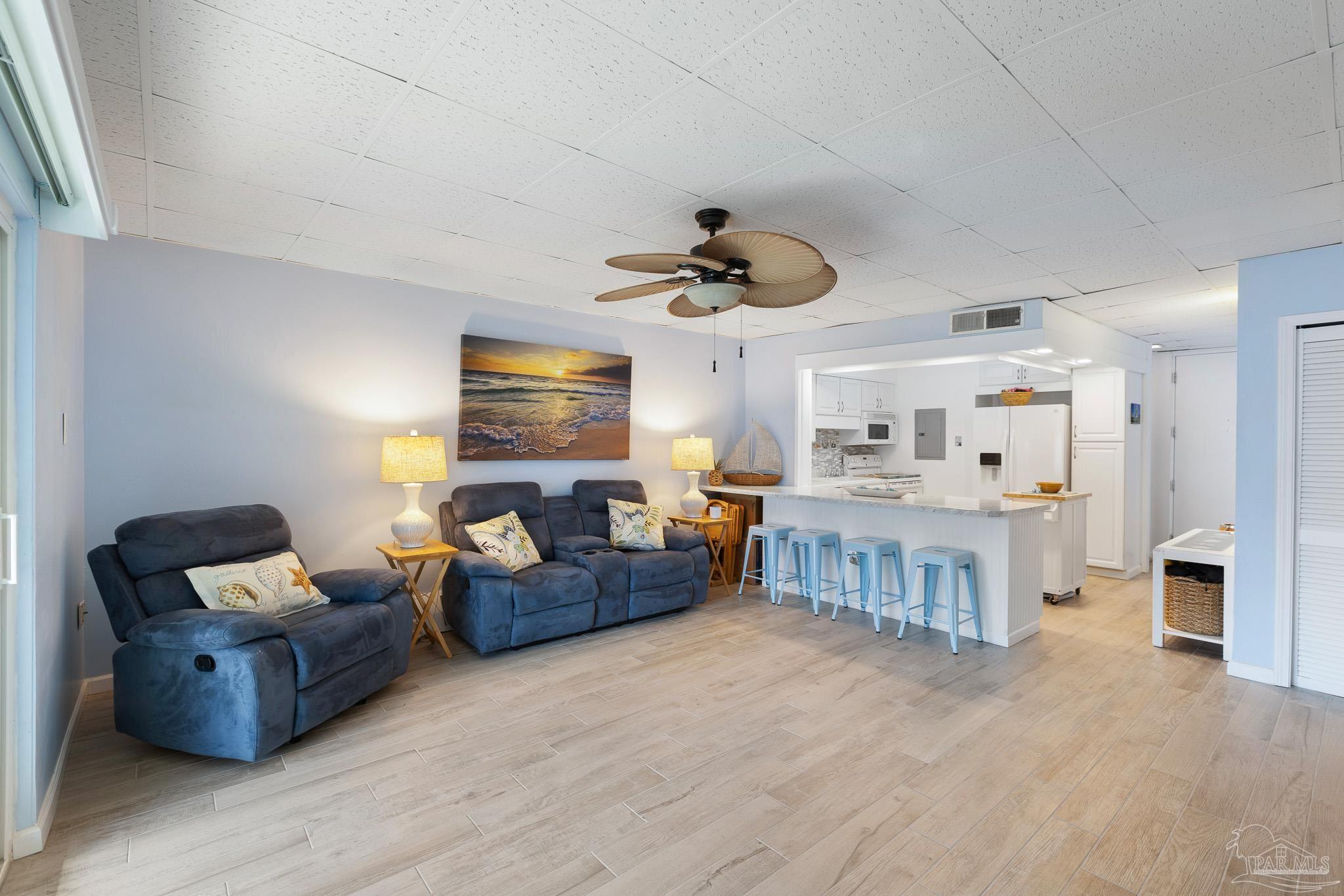 201 Pensacola Beach Rd # C8