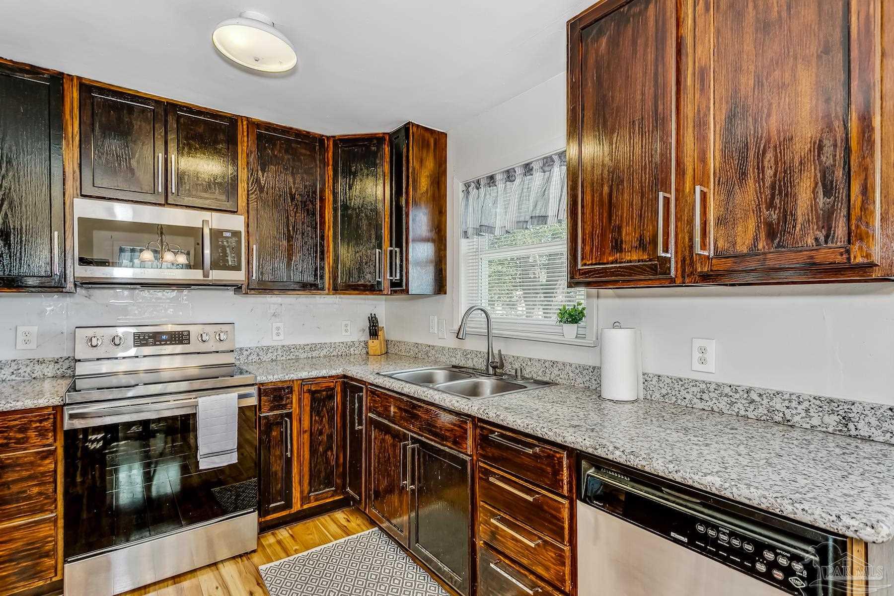 6 Ruffin Cir