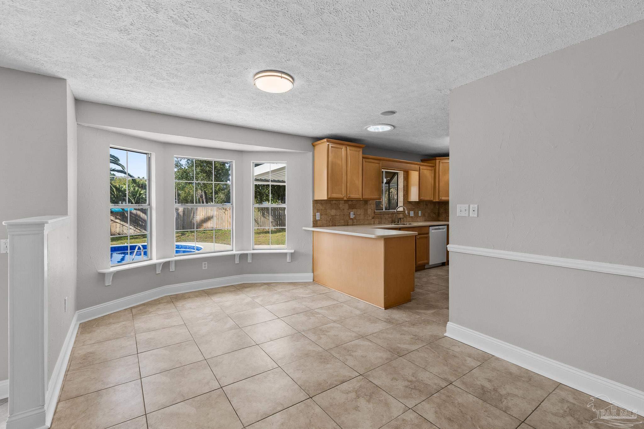 2966 Duke Dr
