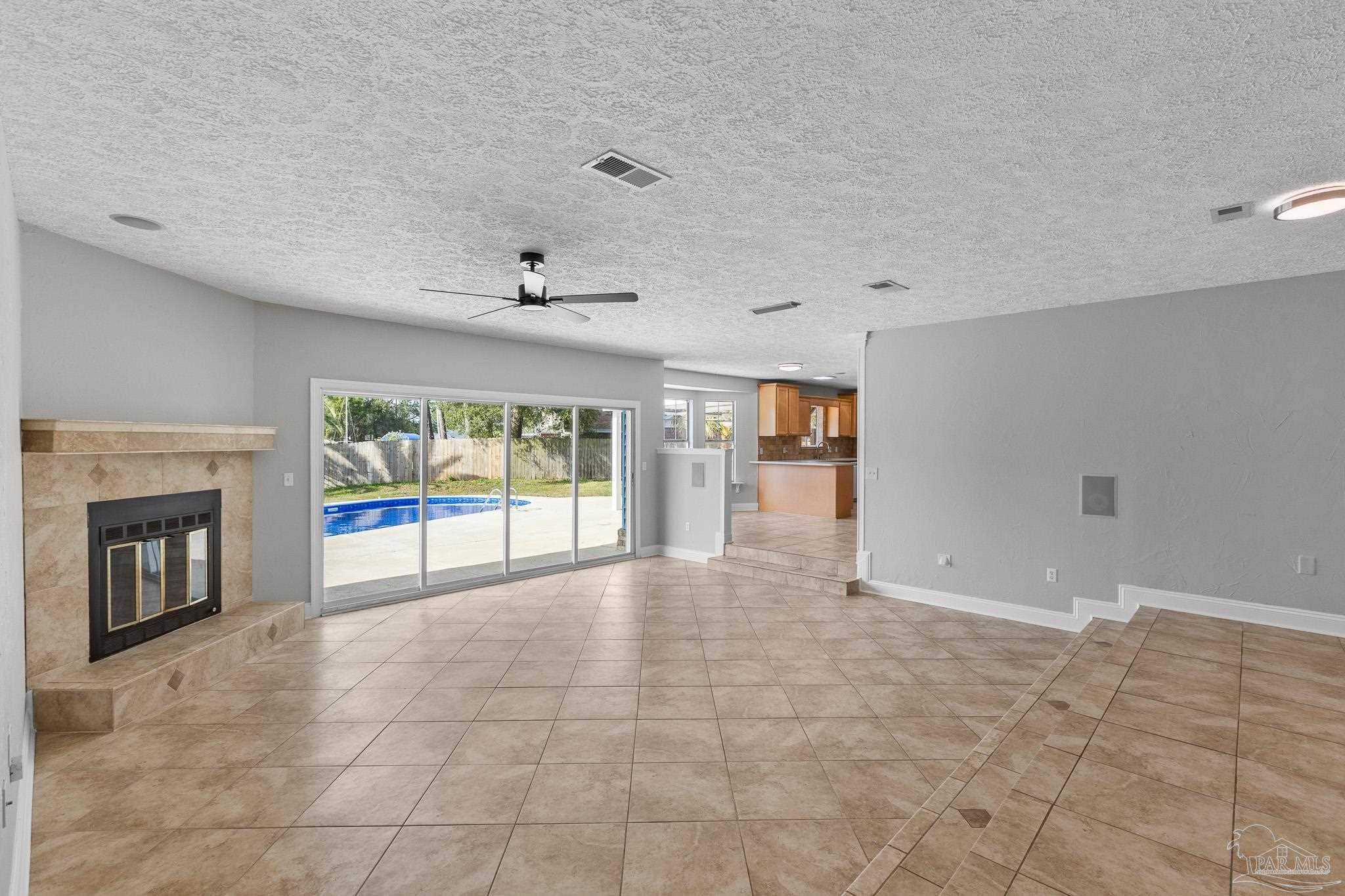 2966 Duke Dr