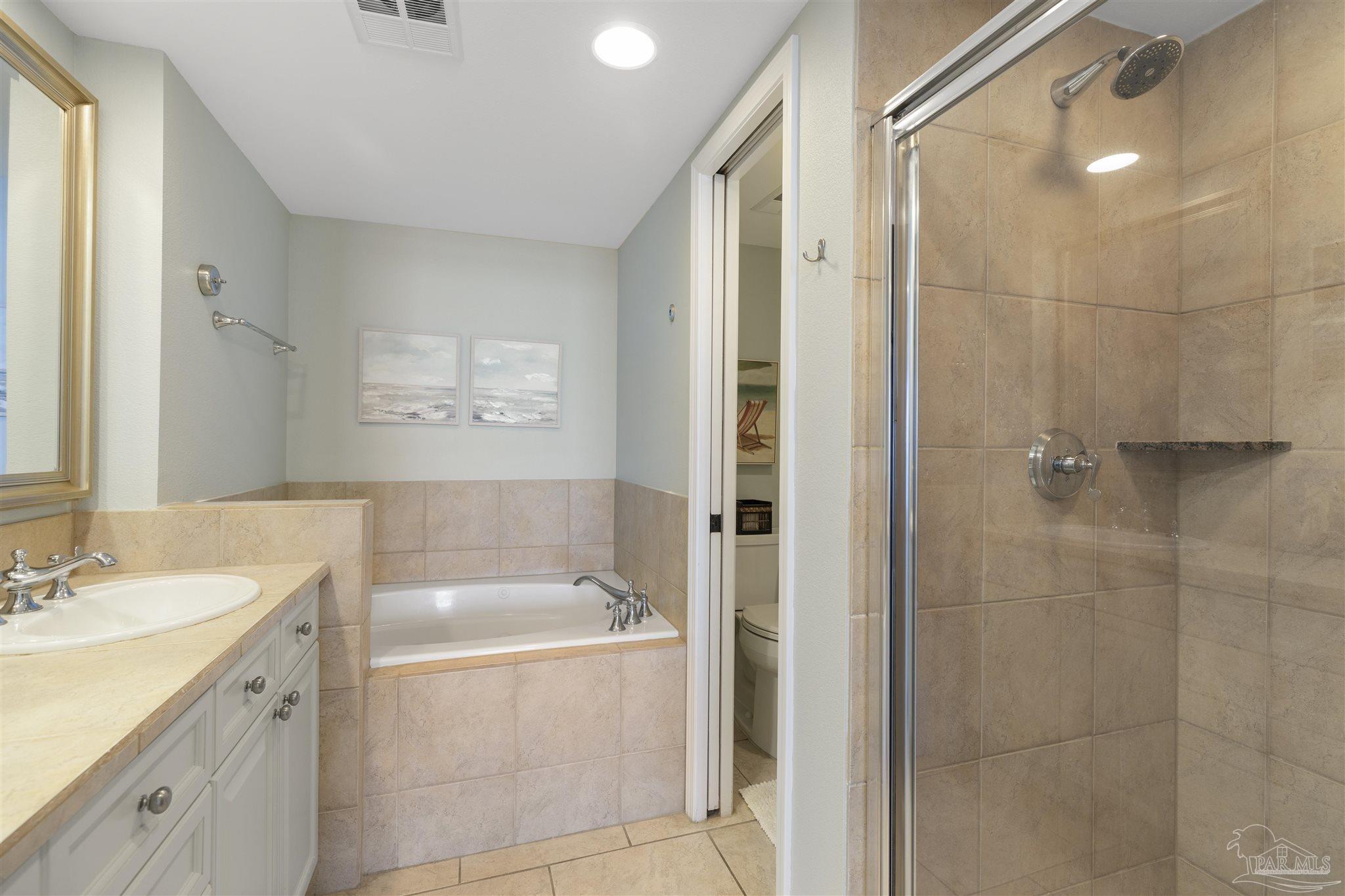 4 Portofino Dr # 1009