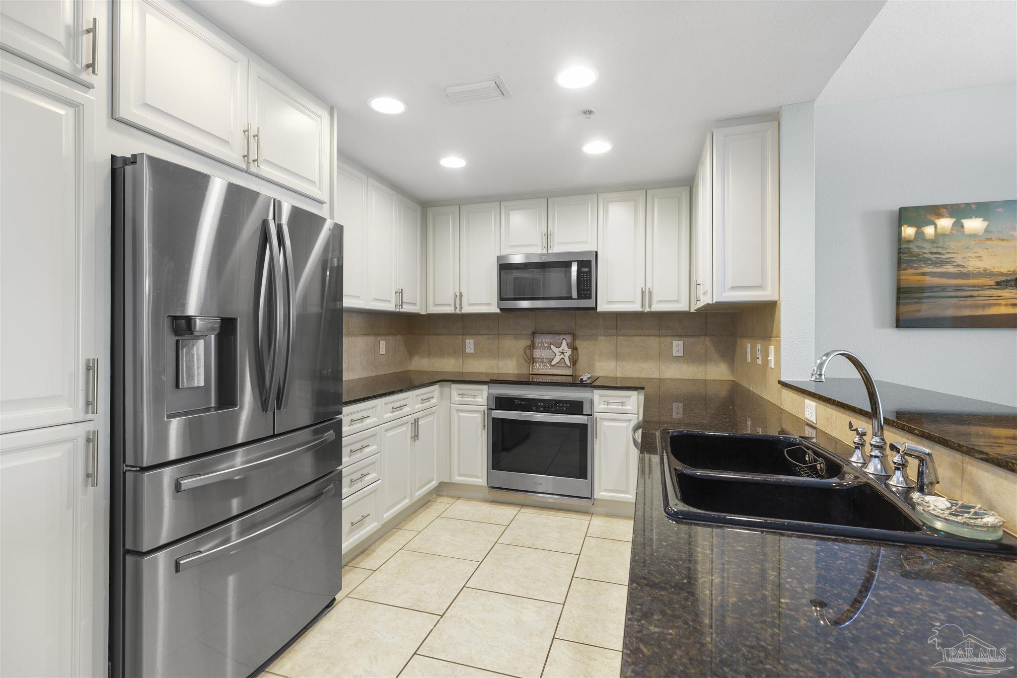 4 Portofino Dr # 1009