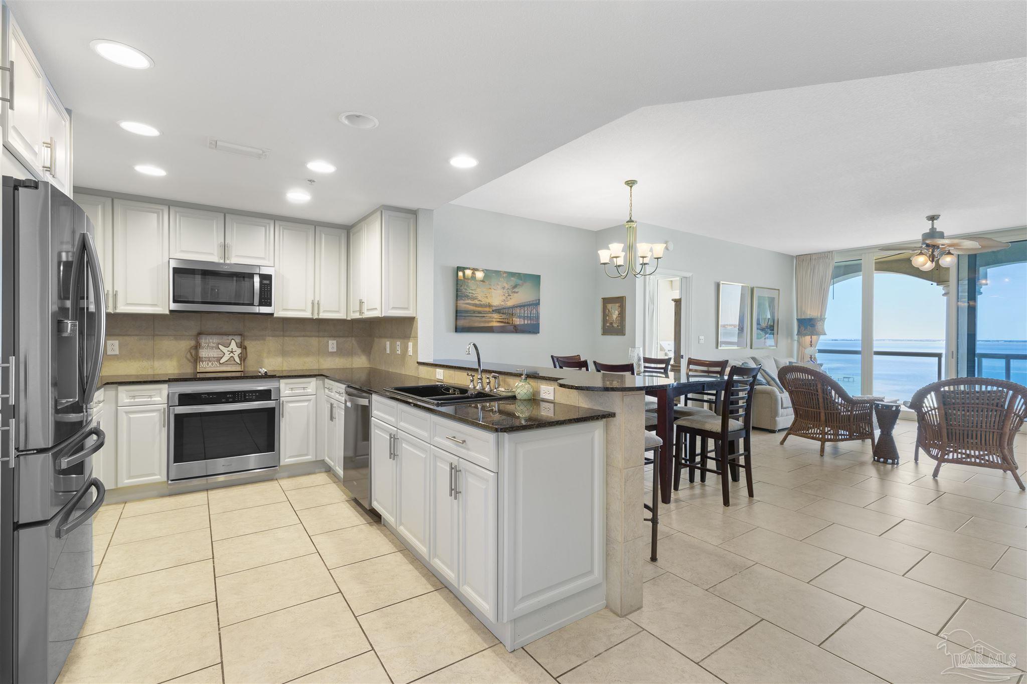 4 Portofino Dr # 1009