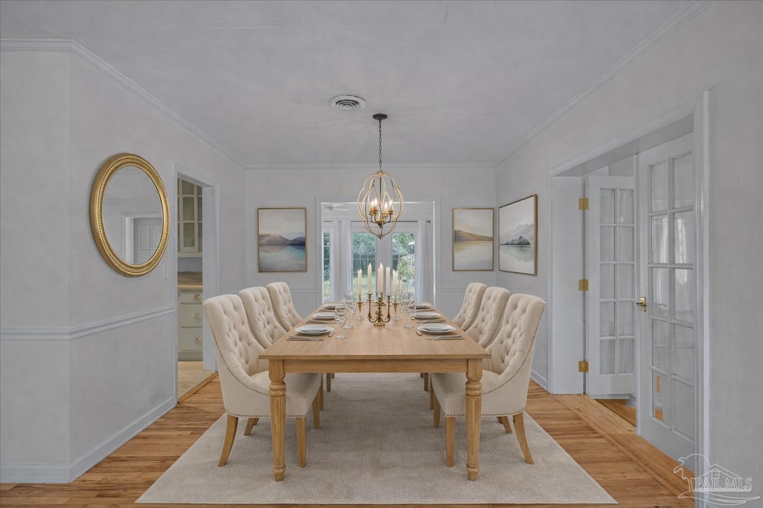 15 Lakeside Dr