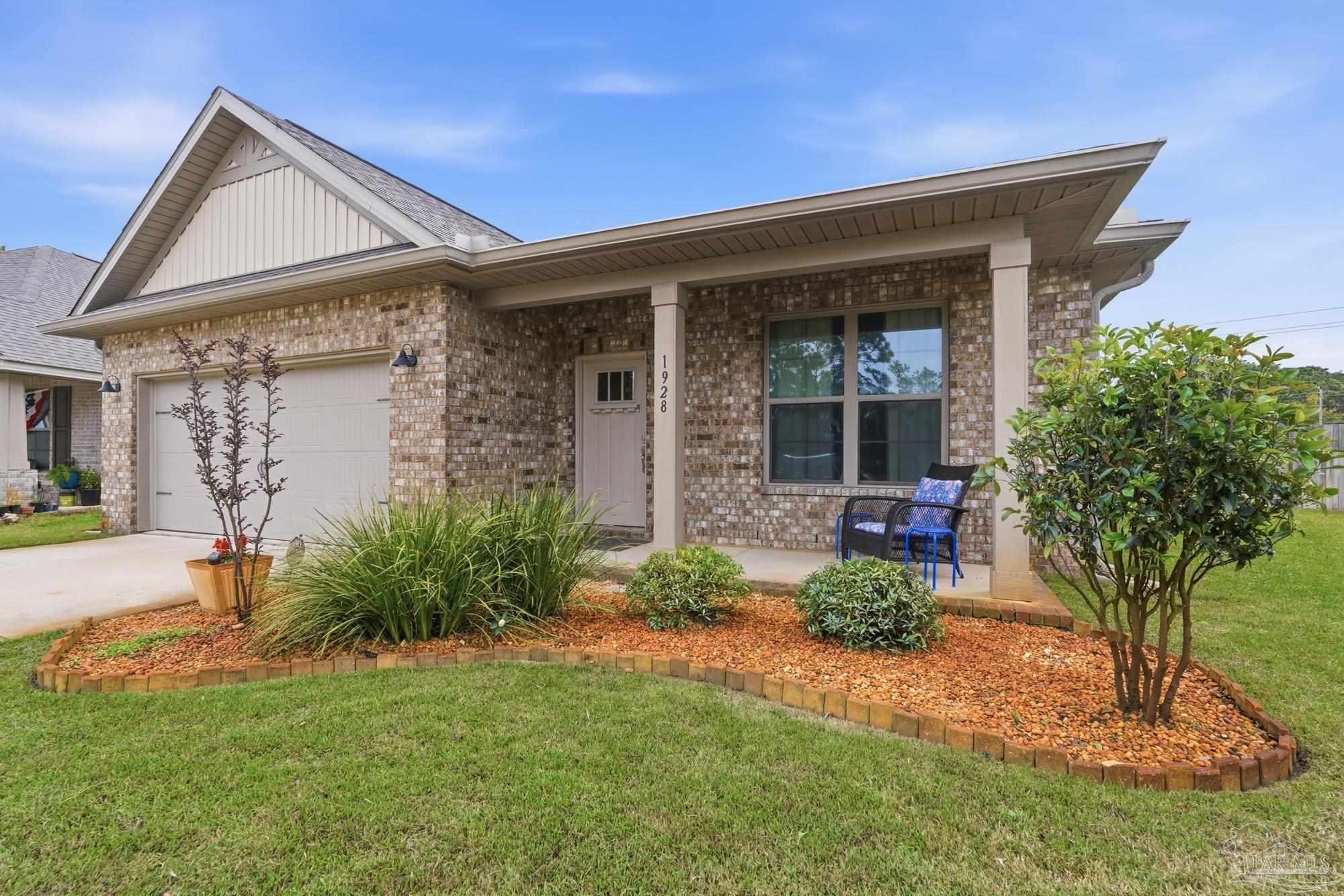 1928 Cambridge Park Dr