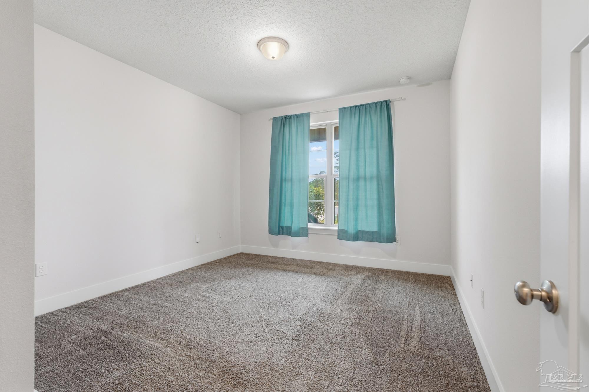 1928 Cambridge Park Dr