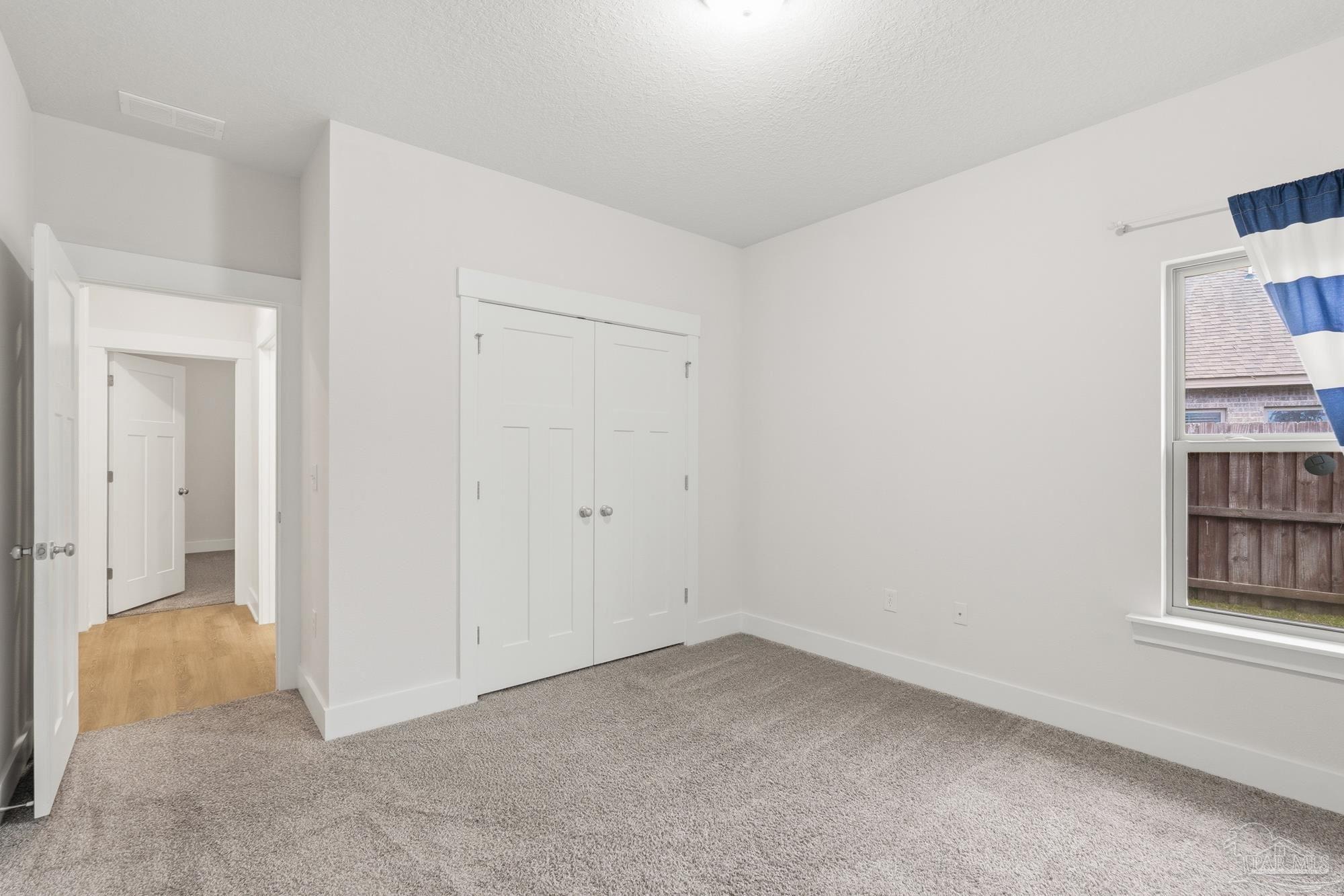 1928 Cambridge Park Dr