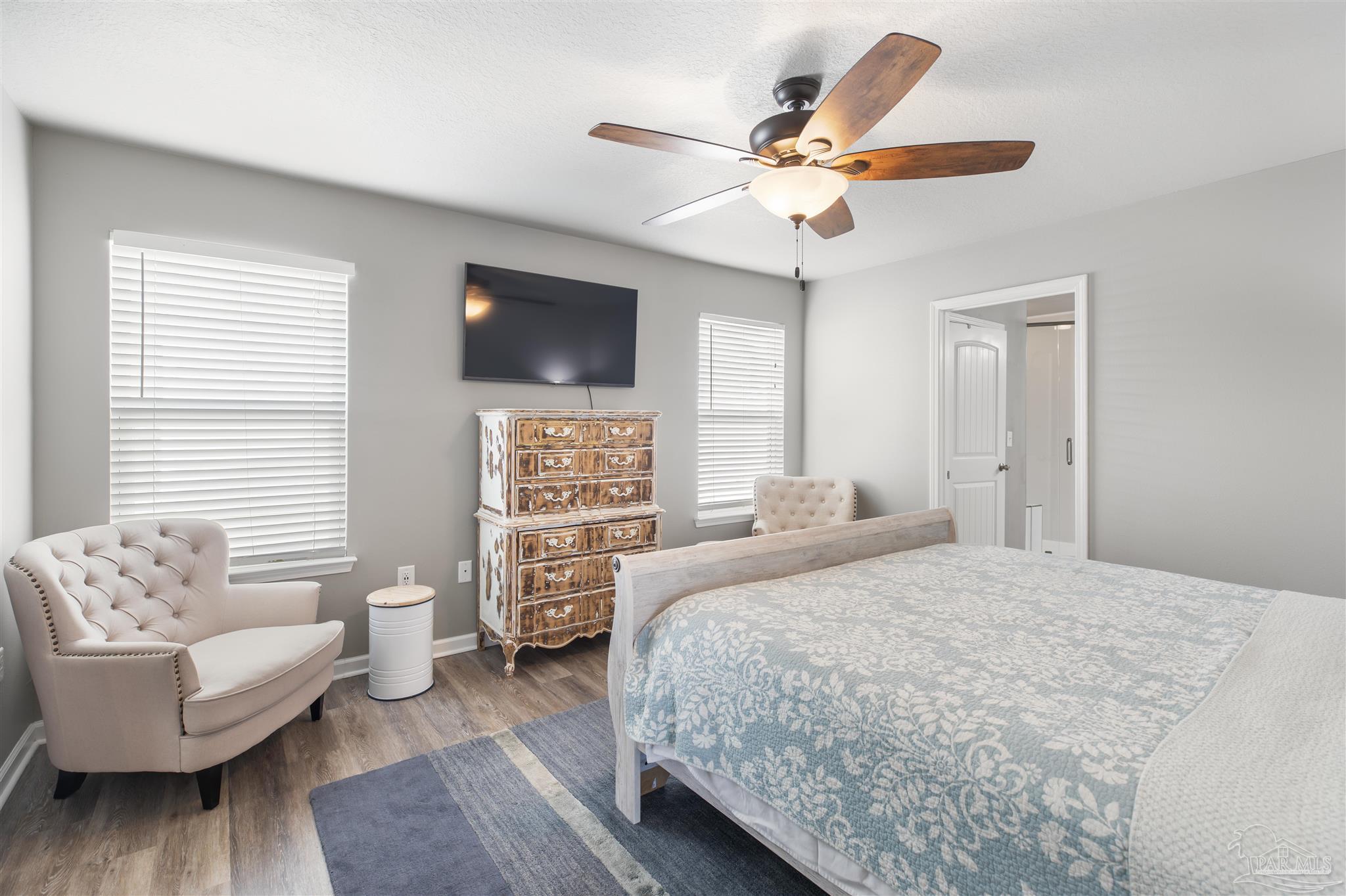 126 Cottage View Dr