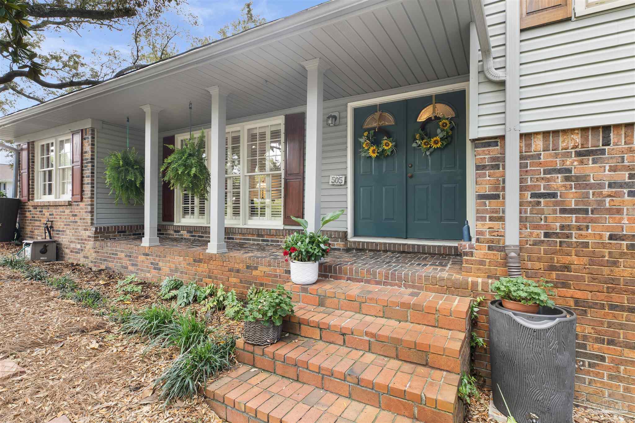 505 Bear Dr