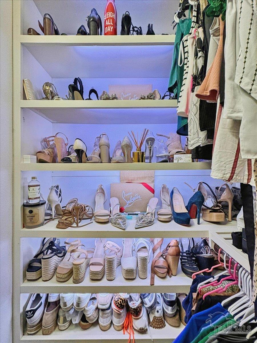 3801 Tiger Point Blvd