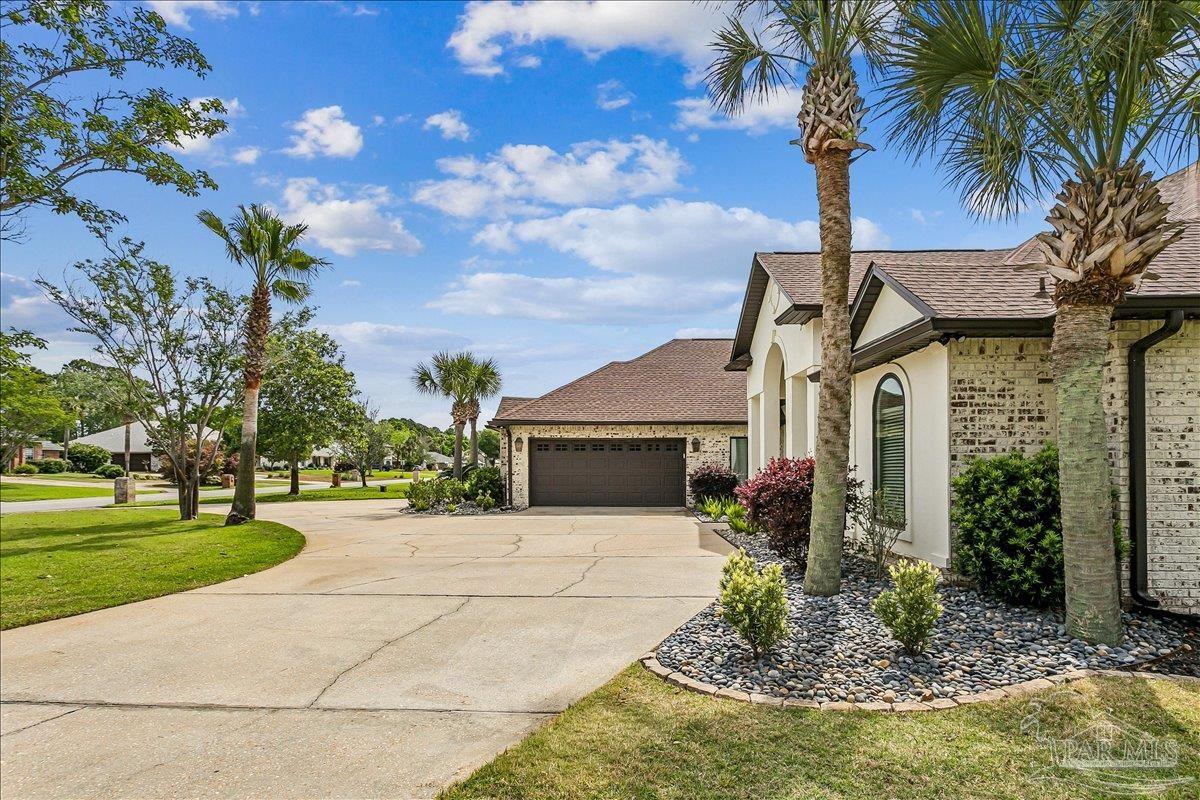 3801 Tiger Point Blvd