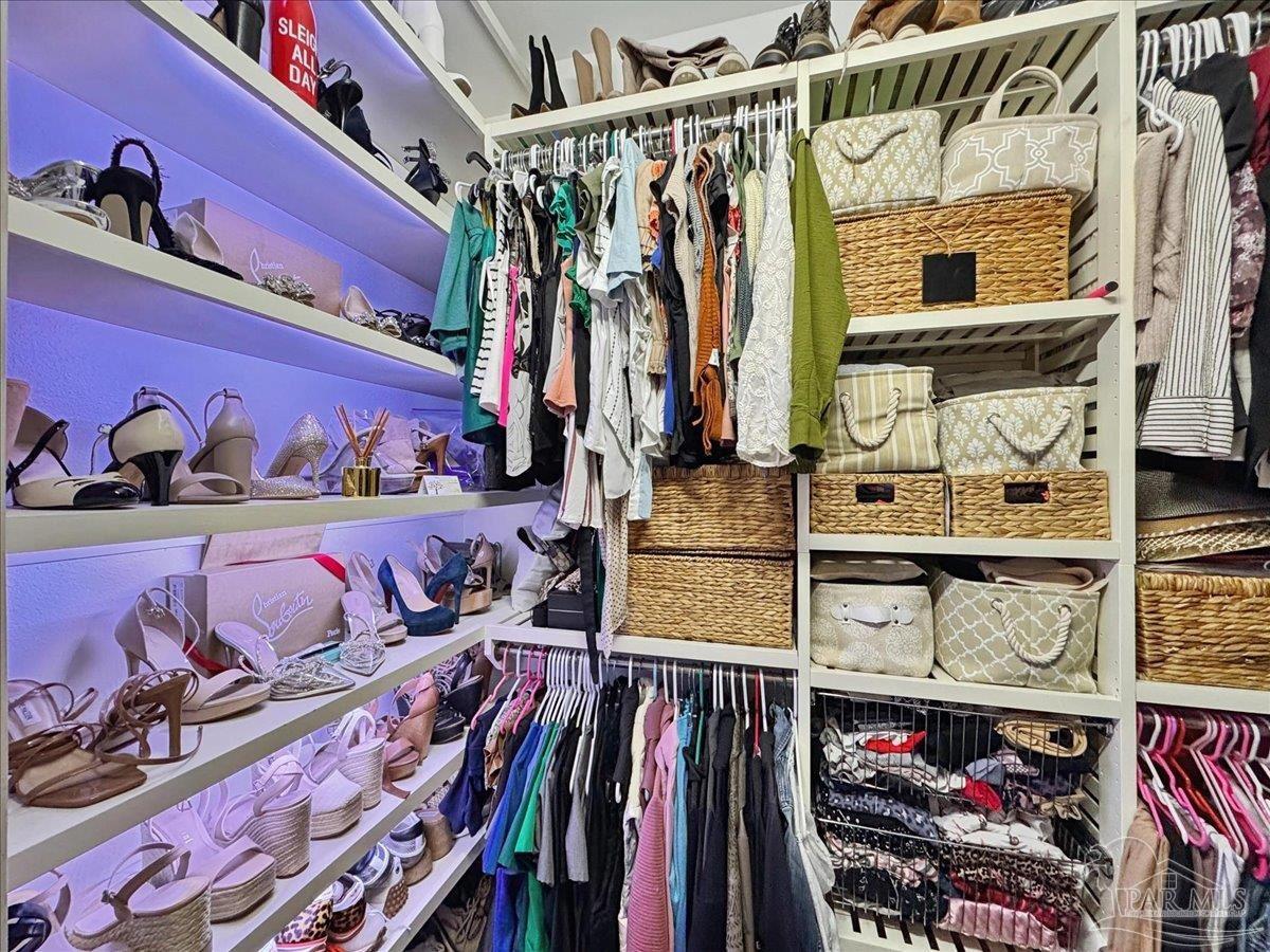 3801 Tiger Point Blvd