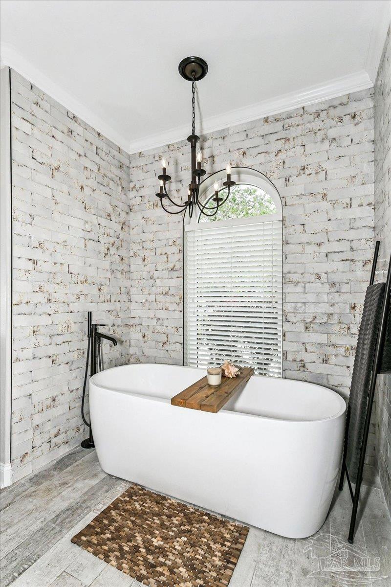 3801 Tiger Point Blvd