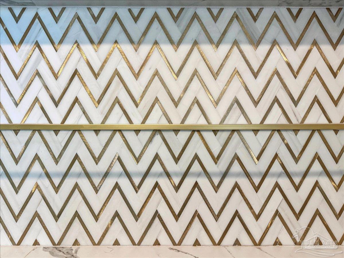 3801 Tiger Point Blvd