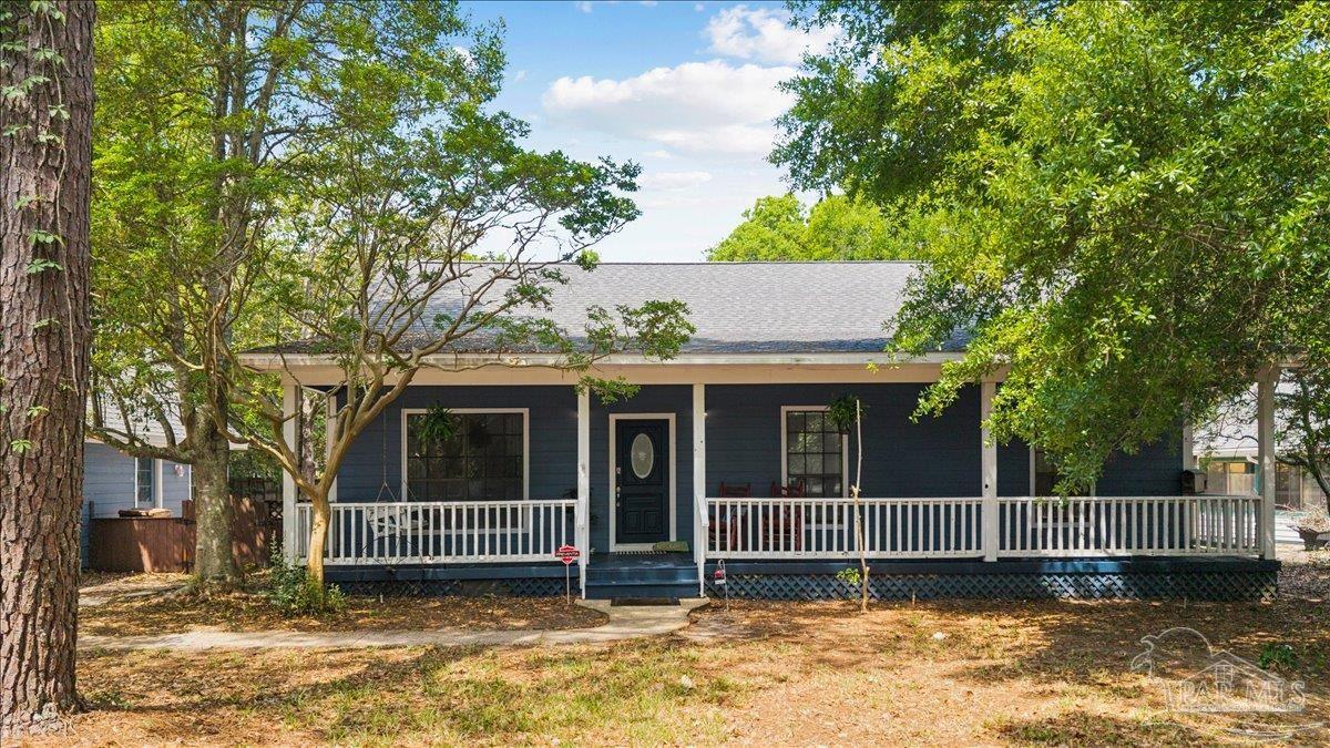 1515 Oak Shore Dr