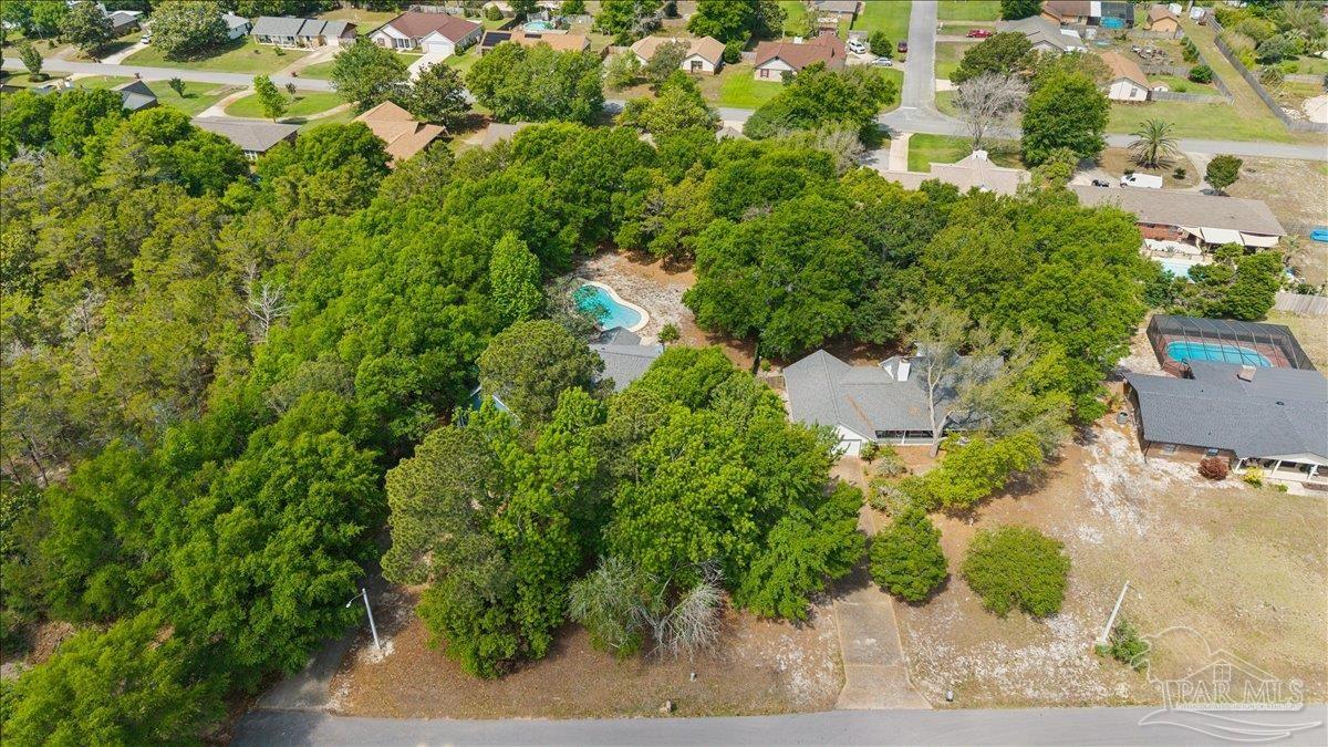 1515 Oak Shore Dr