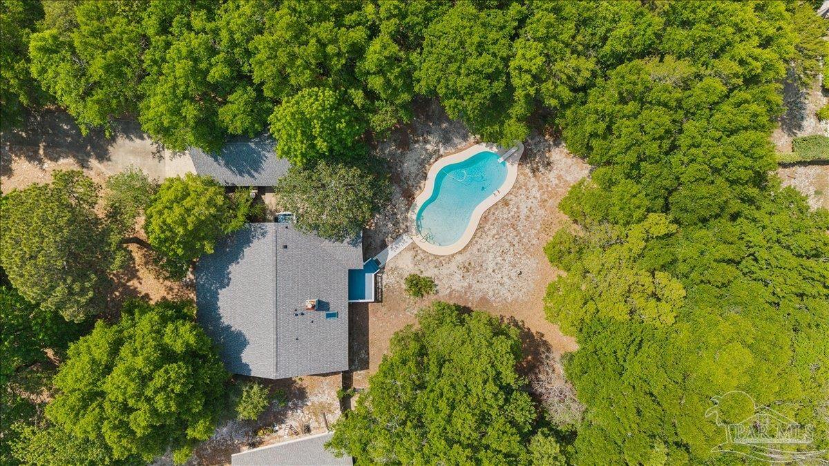 1515 Oak Shore Dr