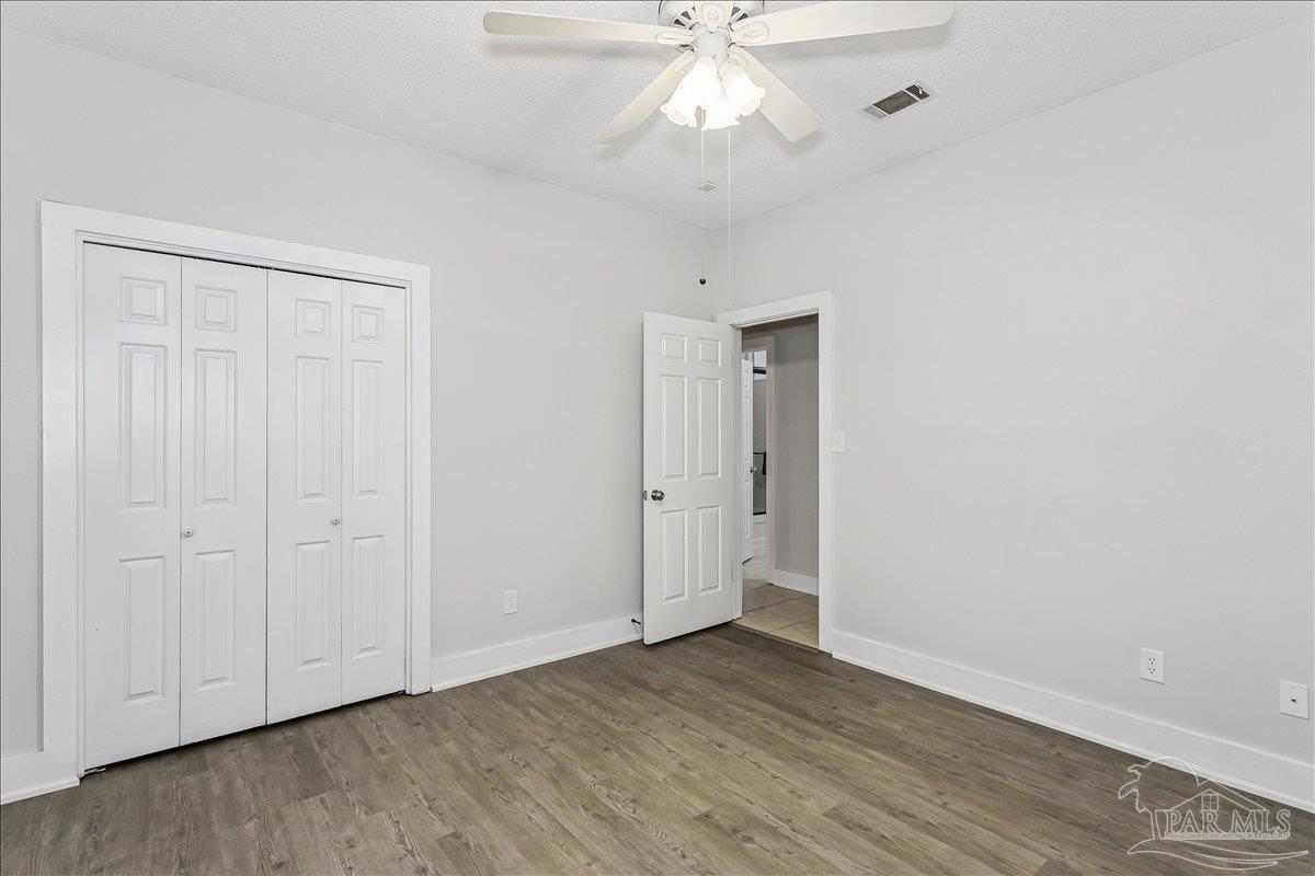 1515 Oak Shore Dr