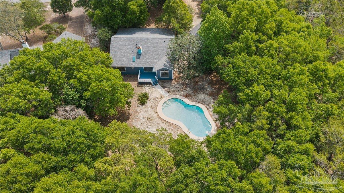 1515 Oak Shore Dr