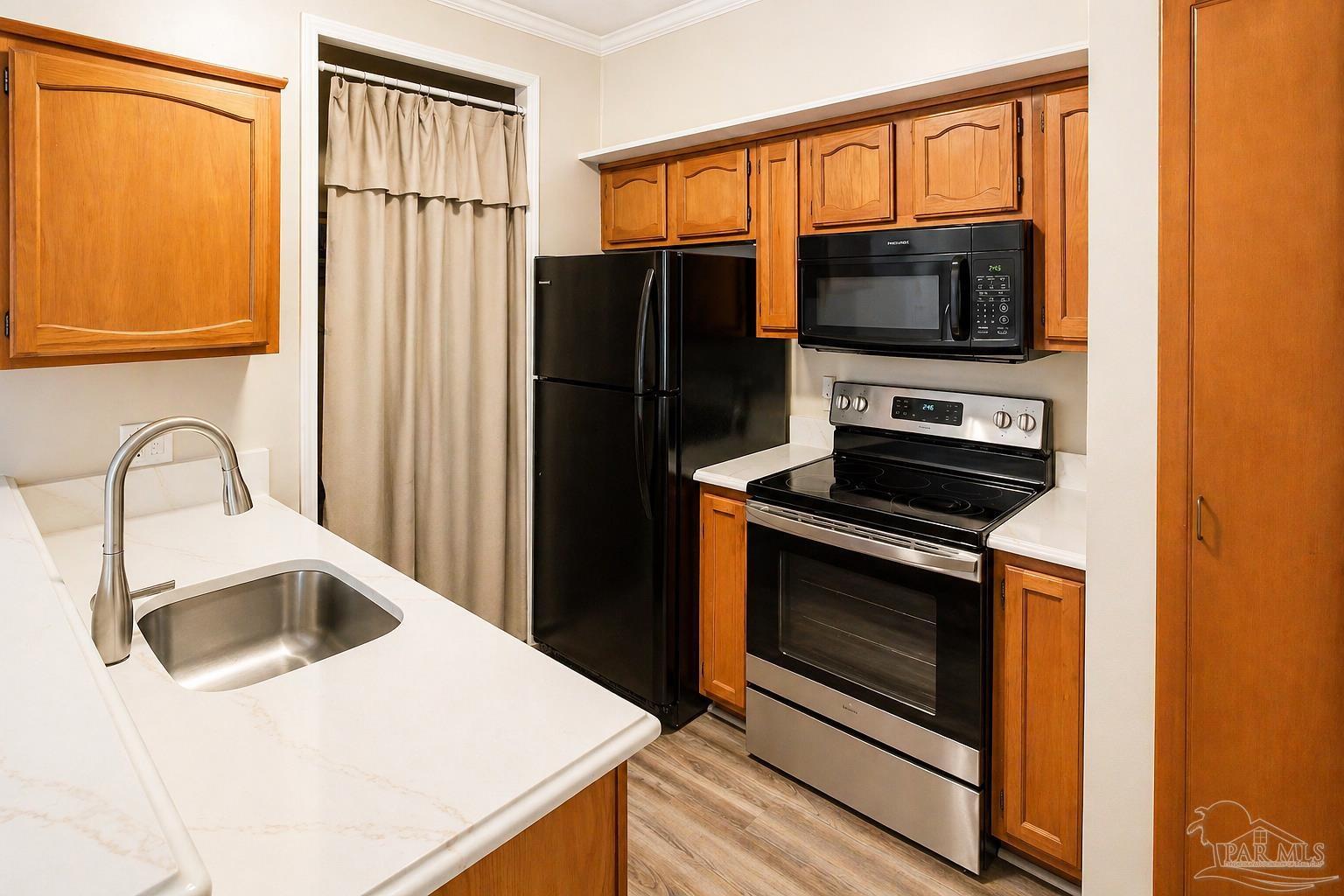 501 E Burgess Rd # 10 Unit: D 10