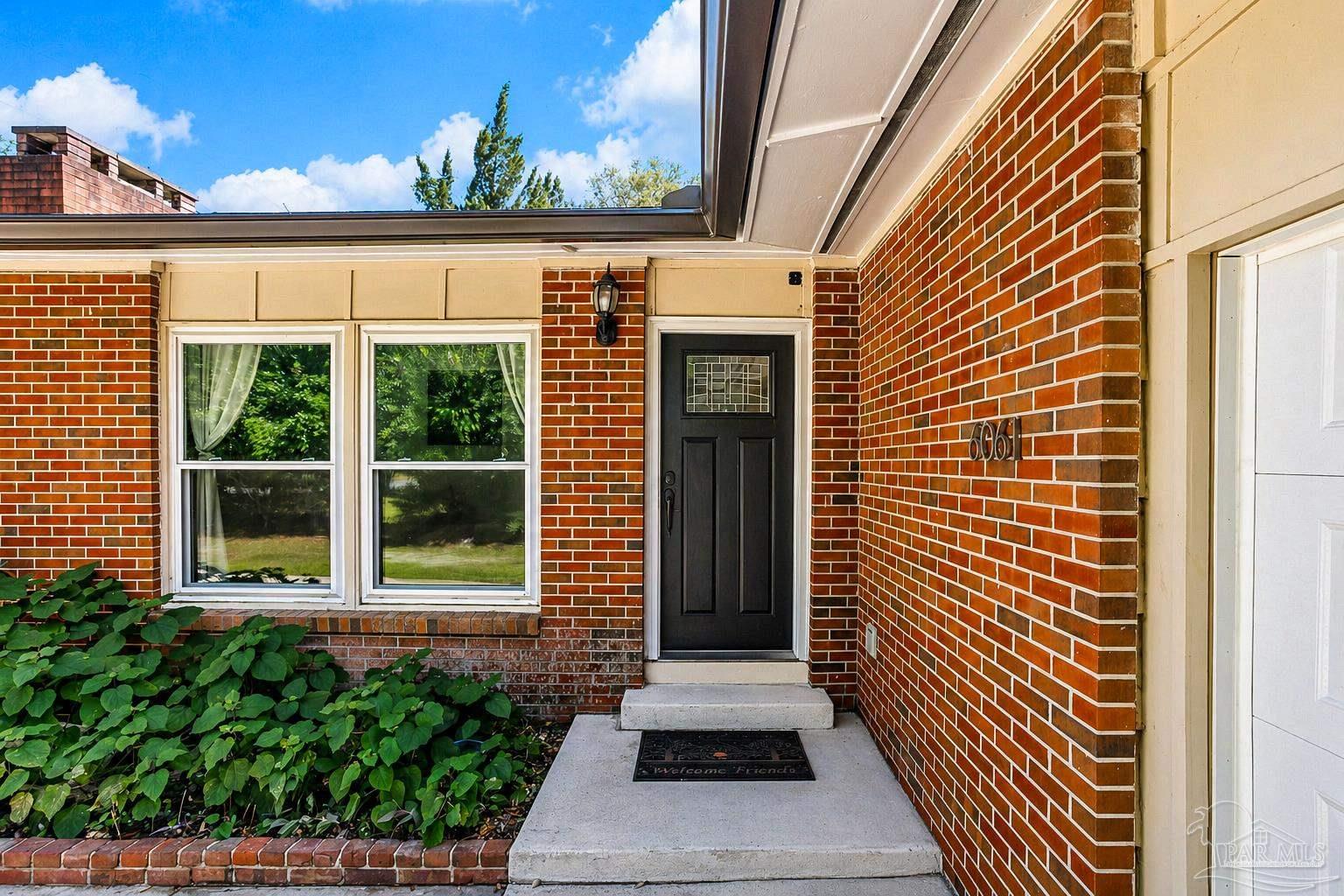 6061 Audubon Dr