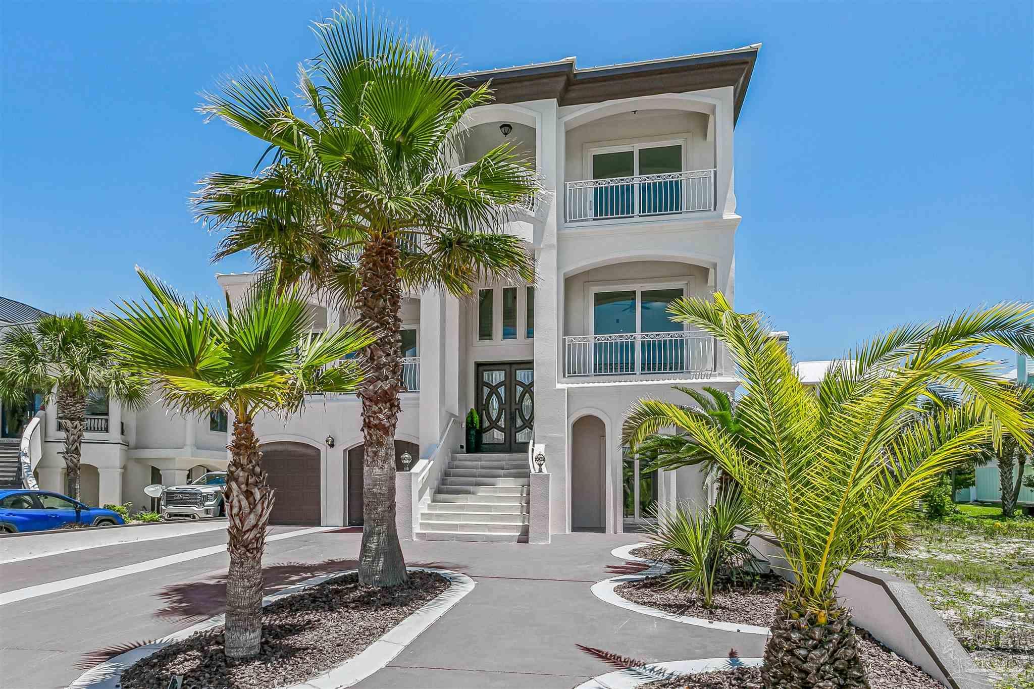 21 E Galvez Ct