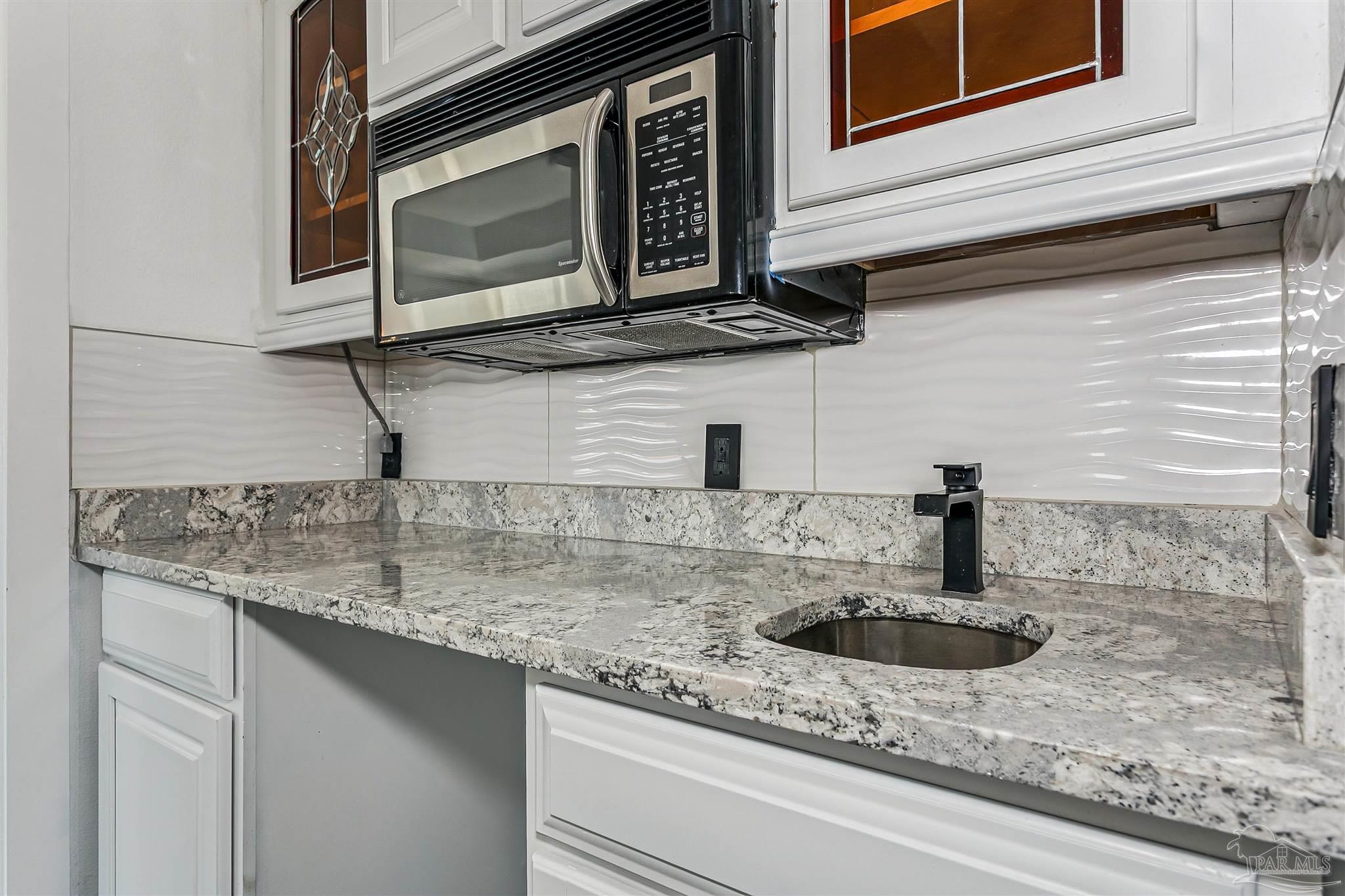 21 E Galvez Ct