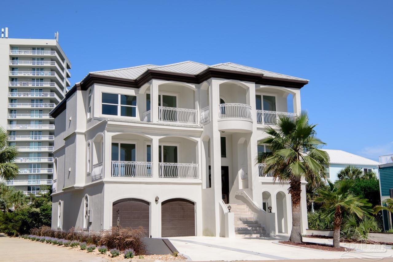 21 E Galvez Ct