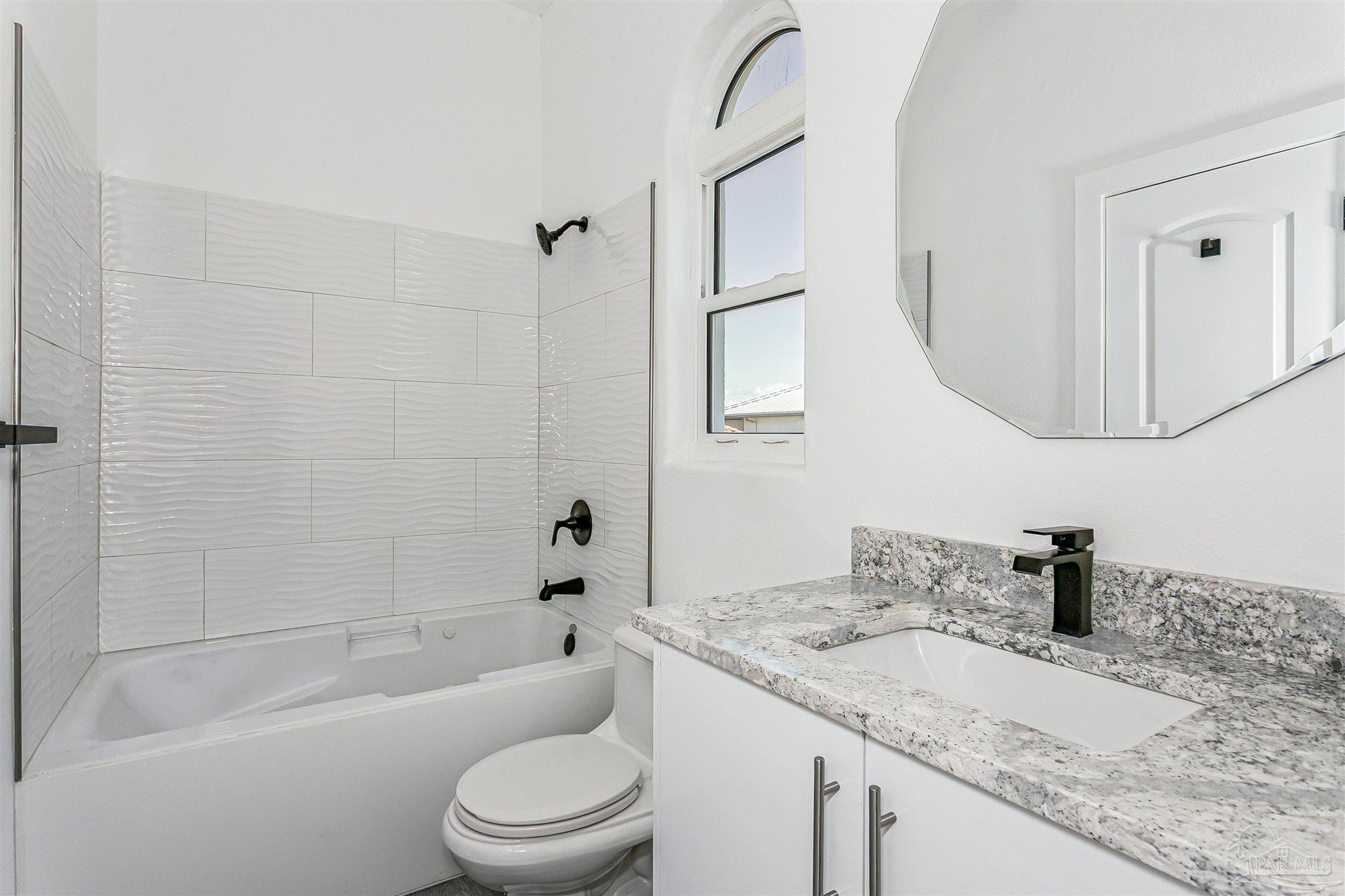 21 E Galvez Ct