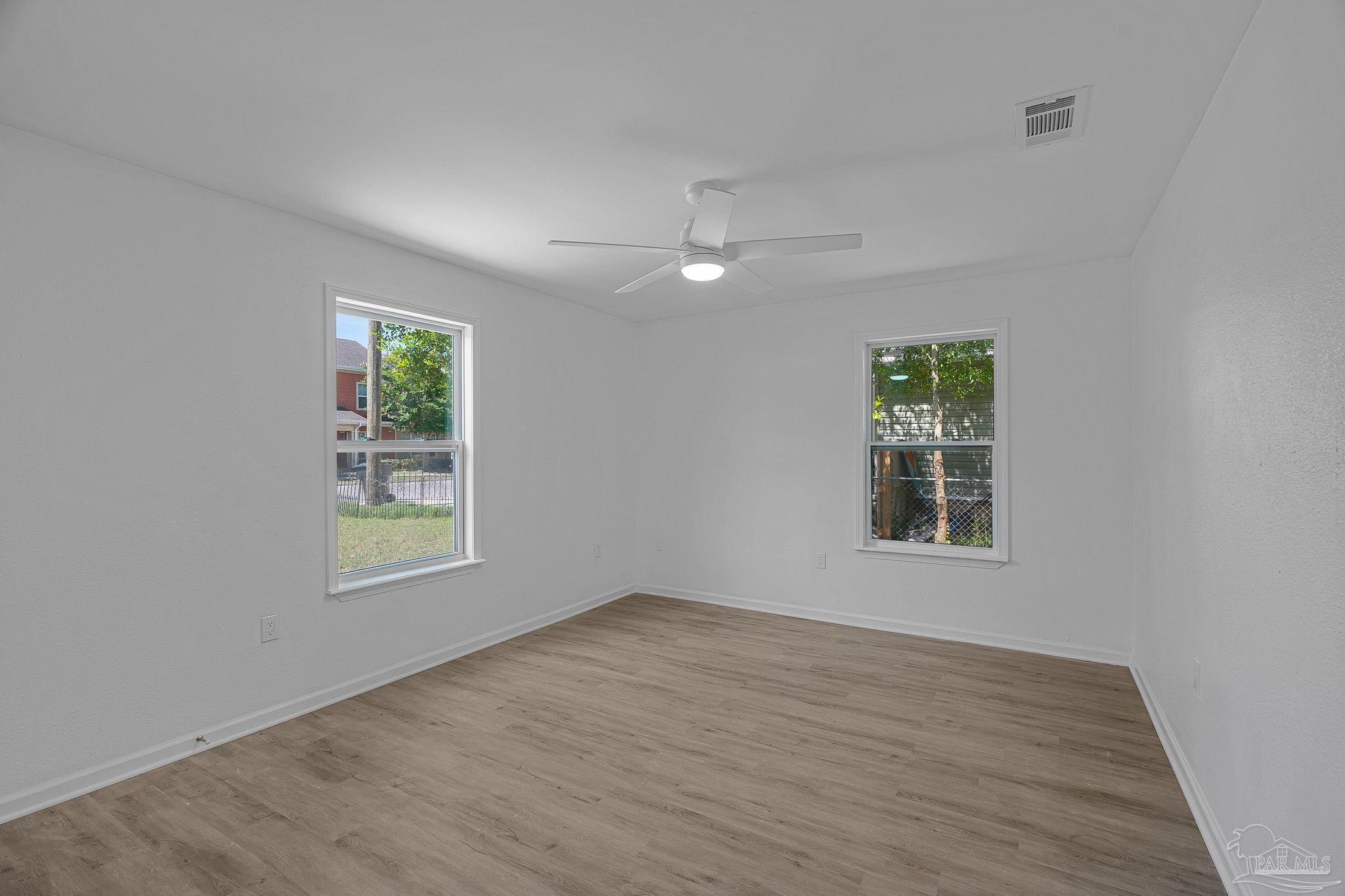 1802 W Godfrey St