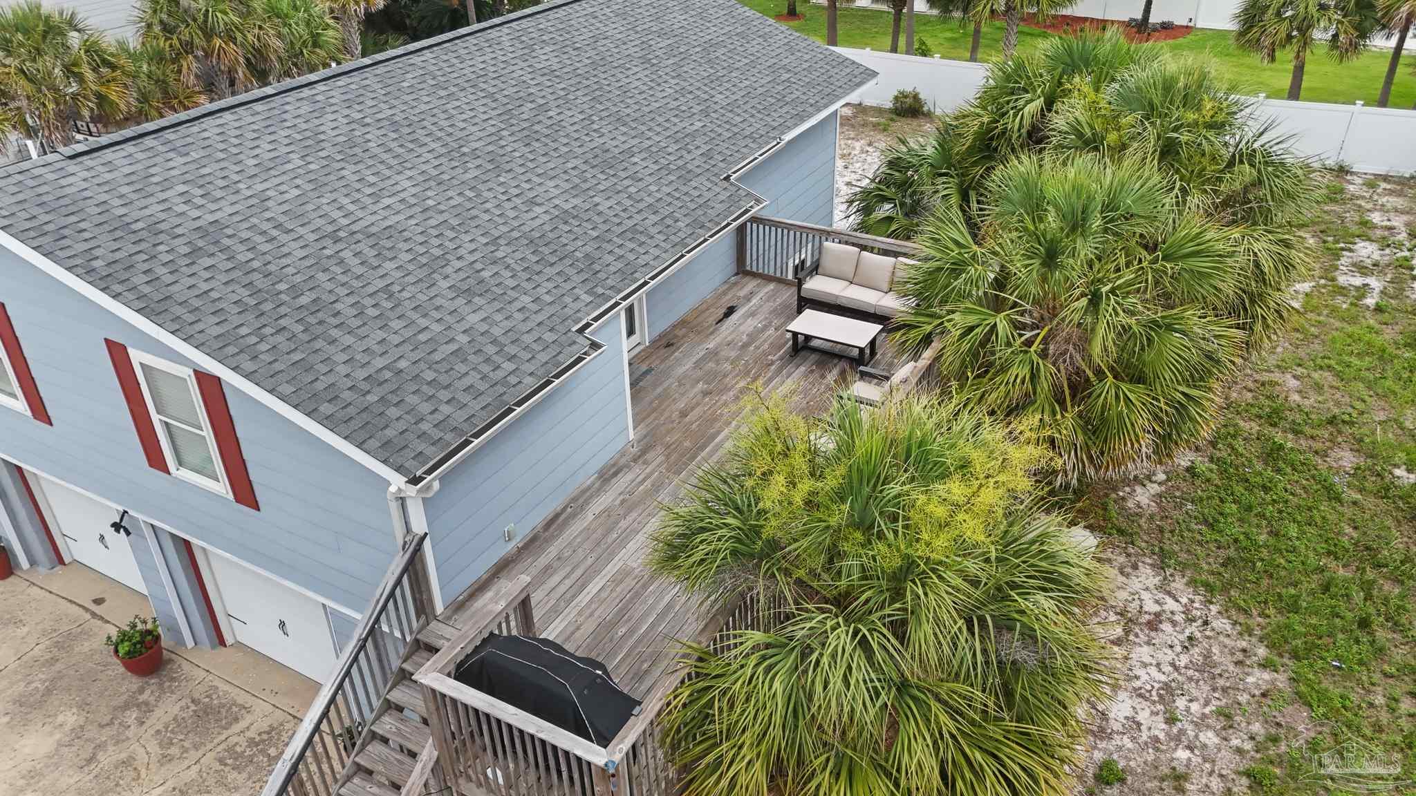 1005 Via Deluna Dr