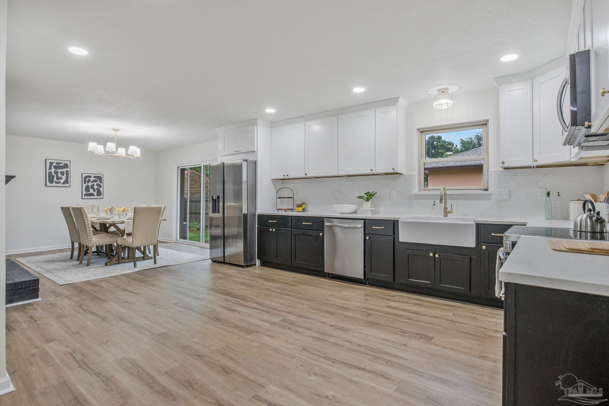 2800 N 18th Ave
