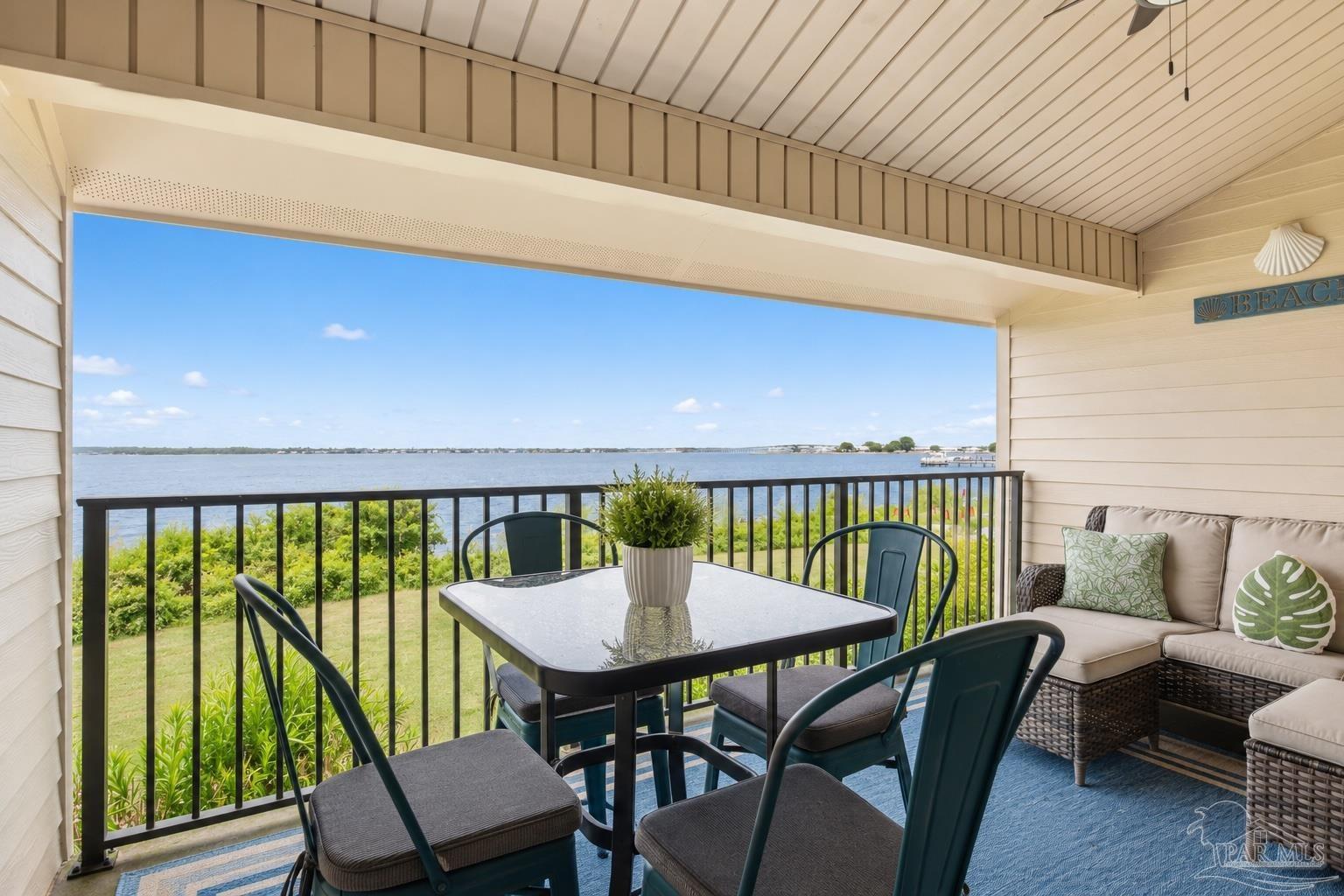 900 Ft Pickens Rd # 514