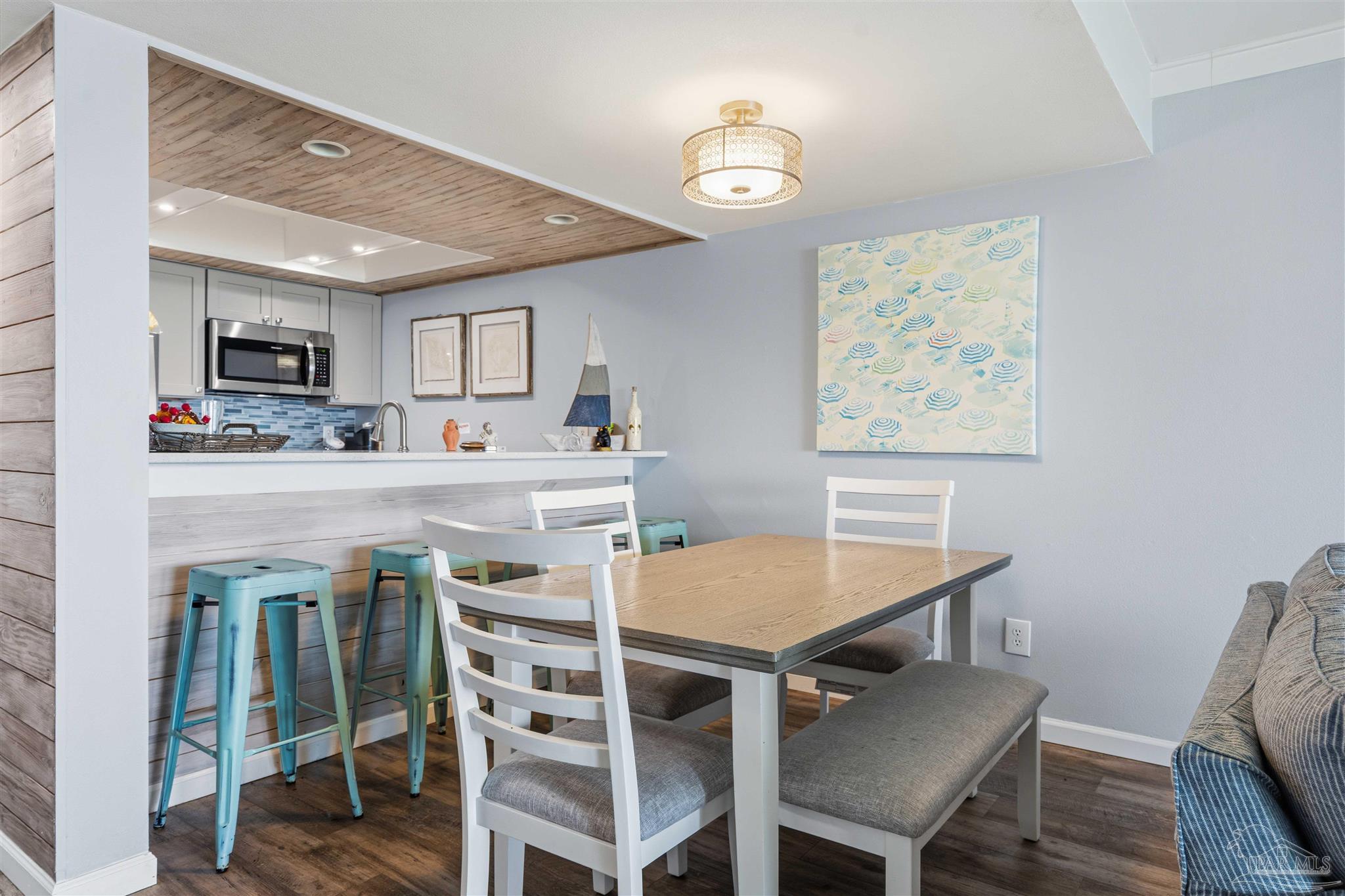 900 Ft Pickens Rd # 514