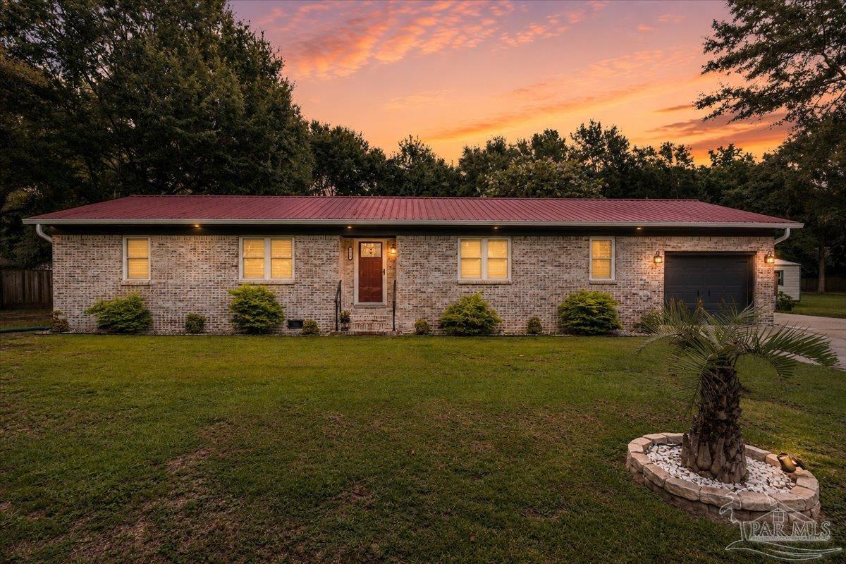 4420 Mundy Ln