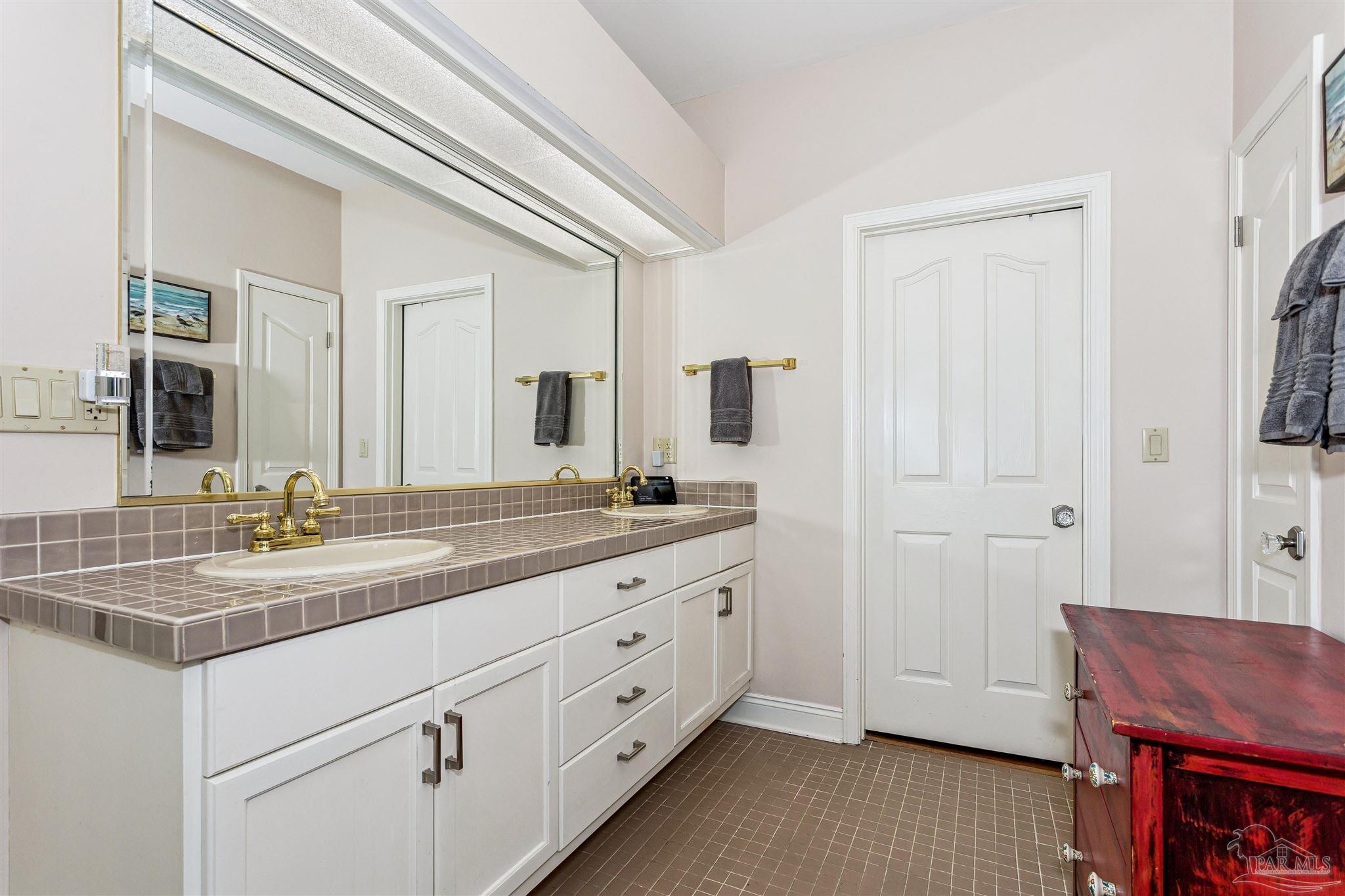4109 Brittany Pl