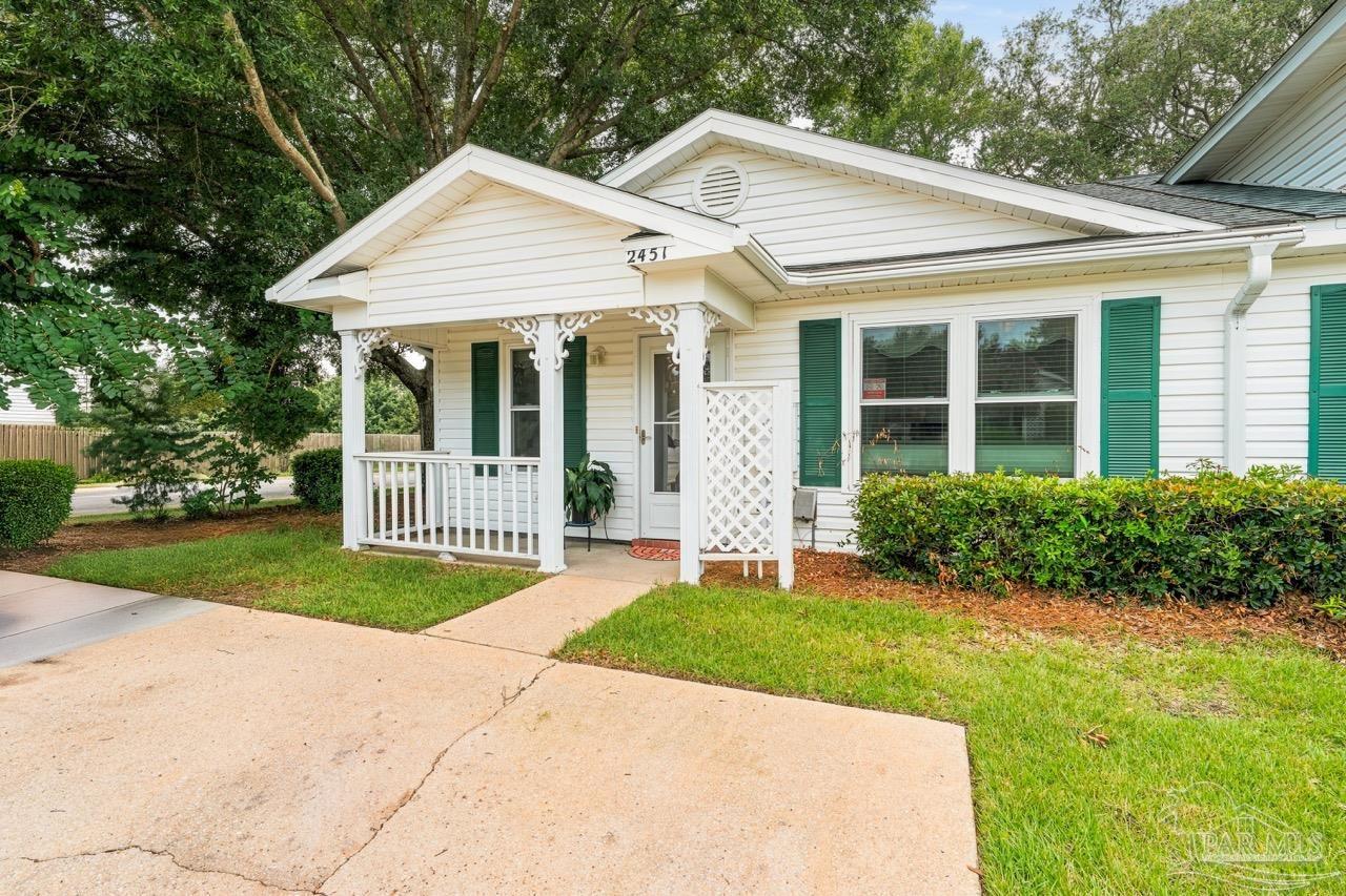 2451 Spyglass Cir