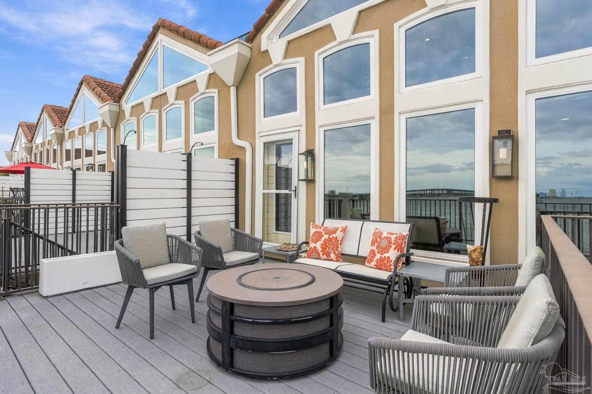 1191 Gulf Breeze Pkwy