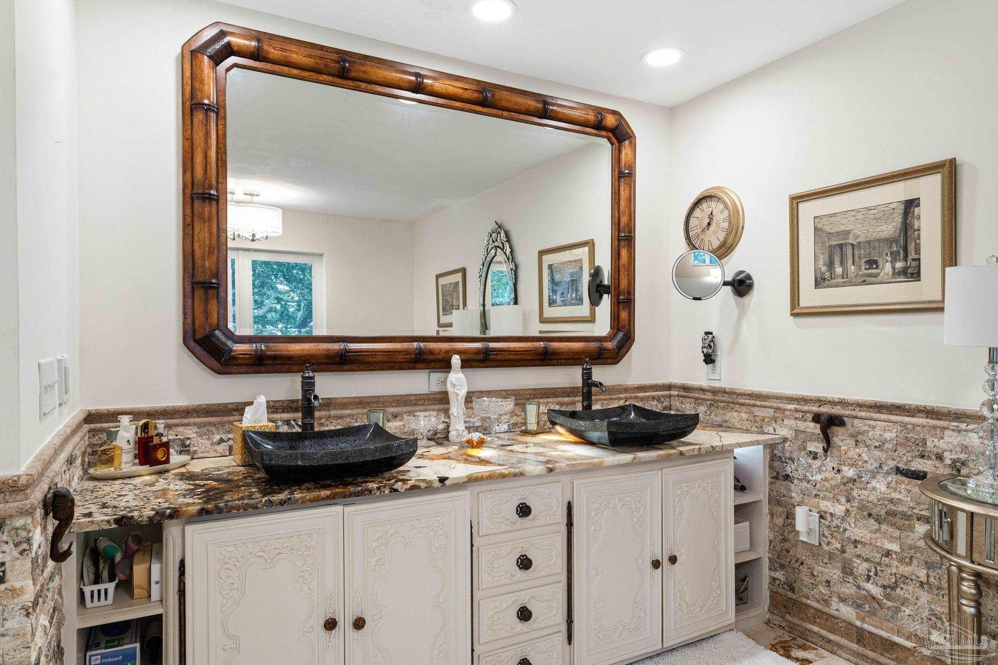 1191 Gulf Breeze Pkwy