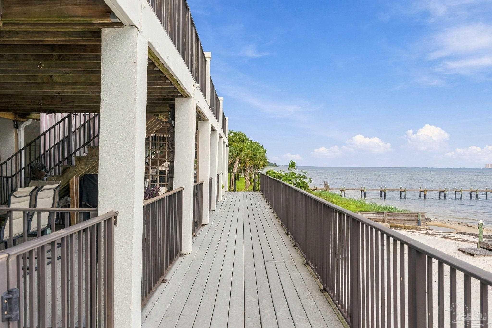 1191 Gulf Breeze Pkwy