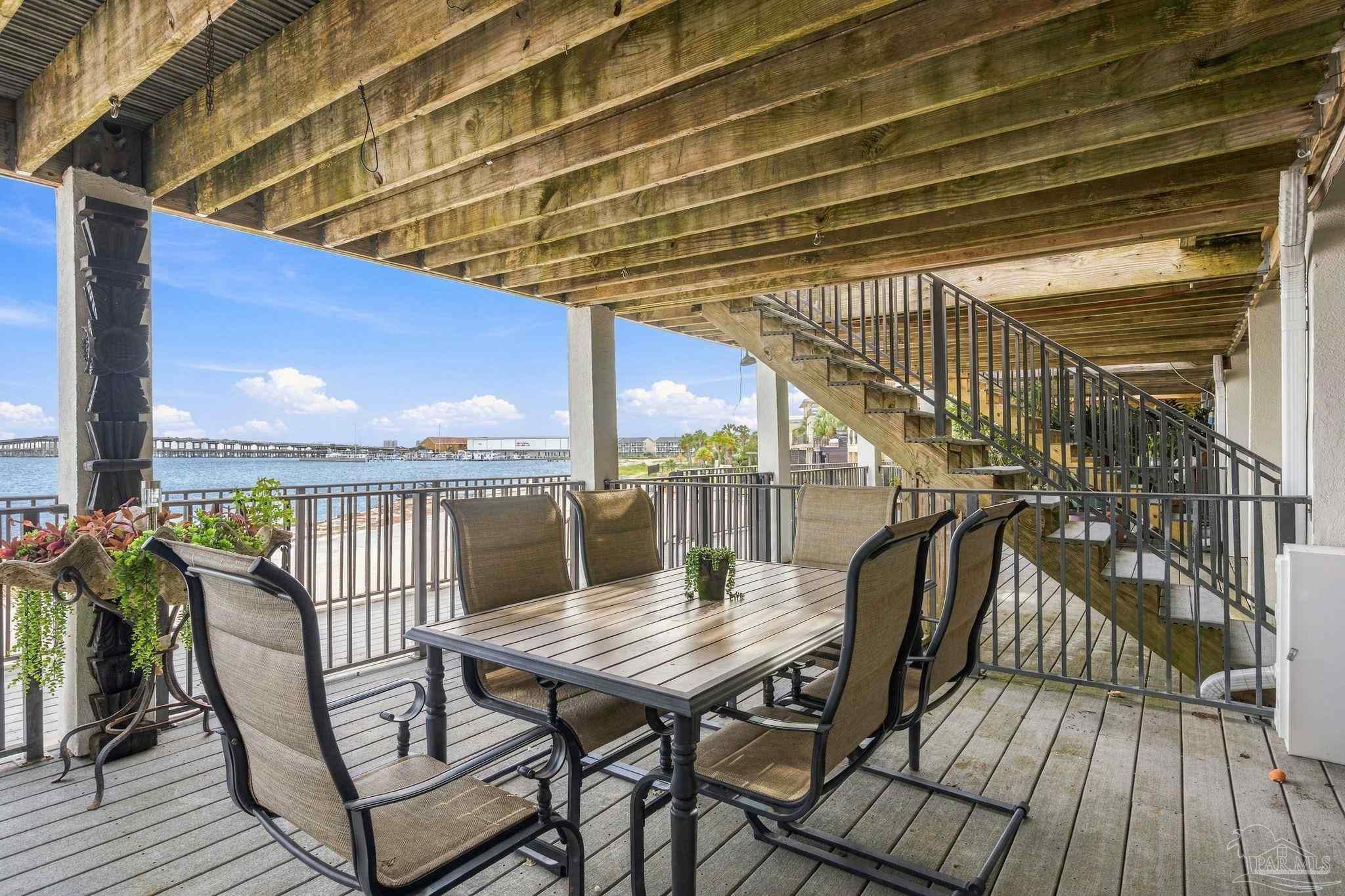 1191 Gulf Breeze Pkwy