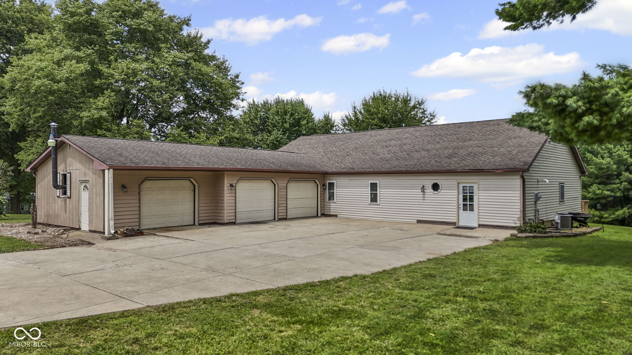 2360 W US Highway 36 Drive