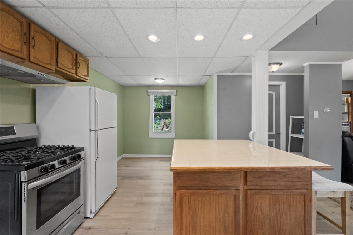 26222 W Van Buren Street