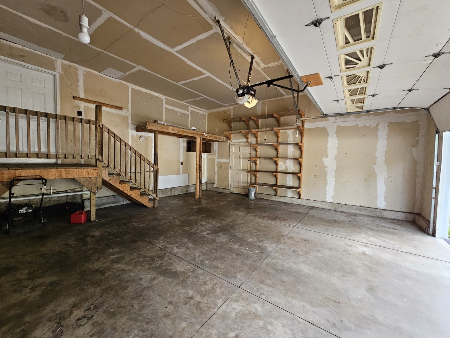 1037 Dunbar Road