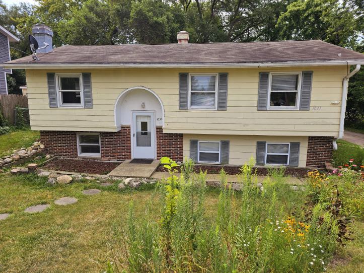 1037 Dunbar Road