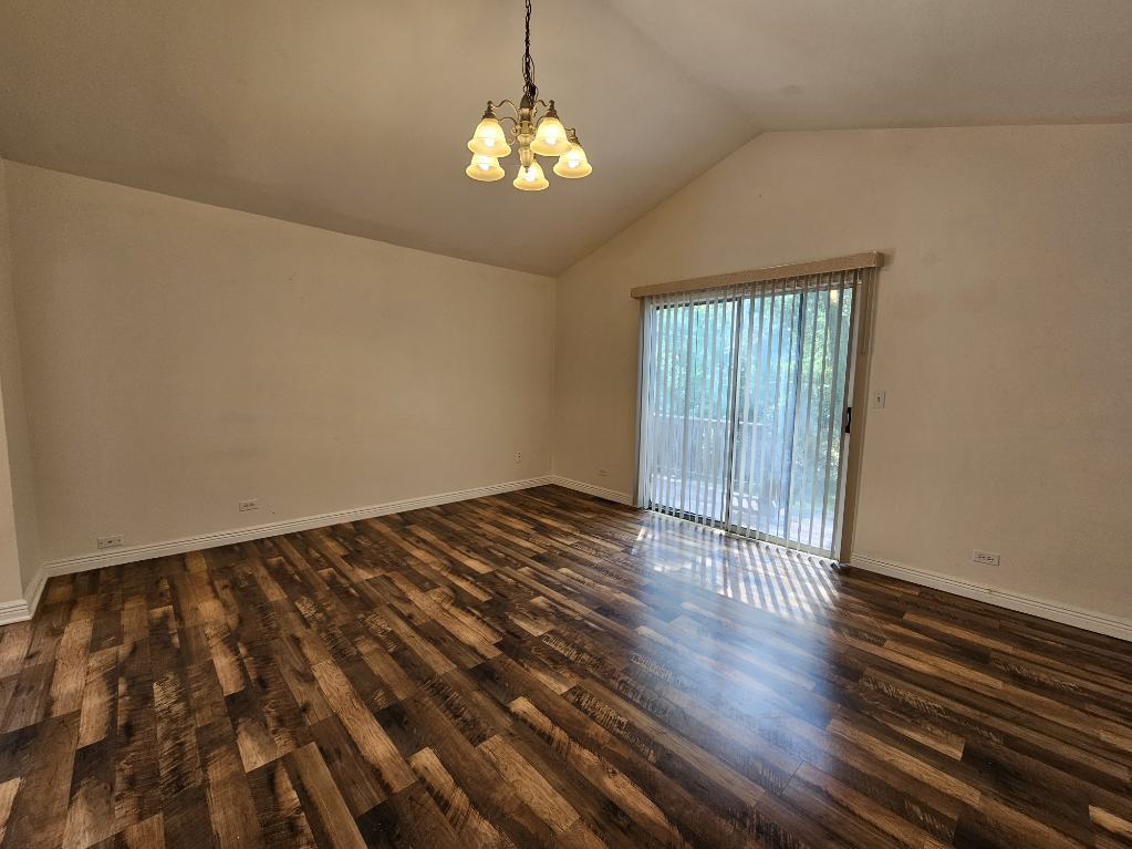 1037 Dunbar Road