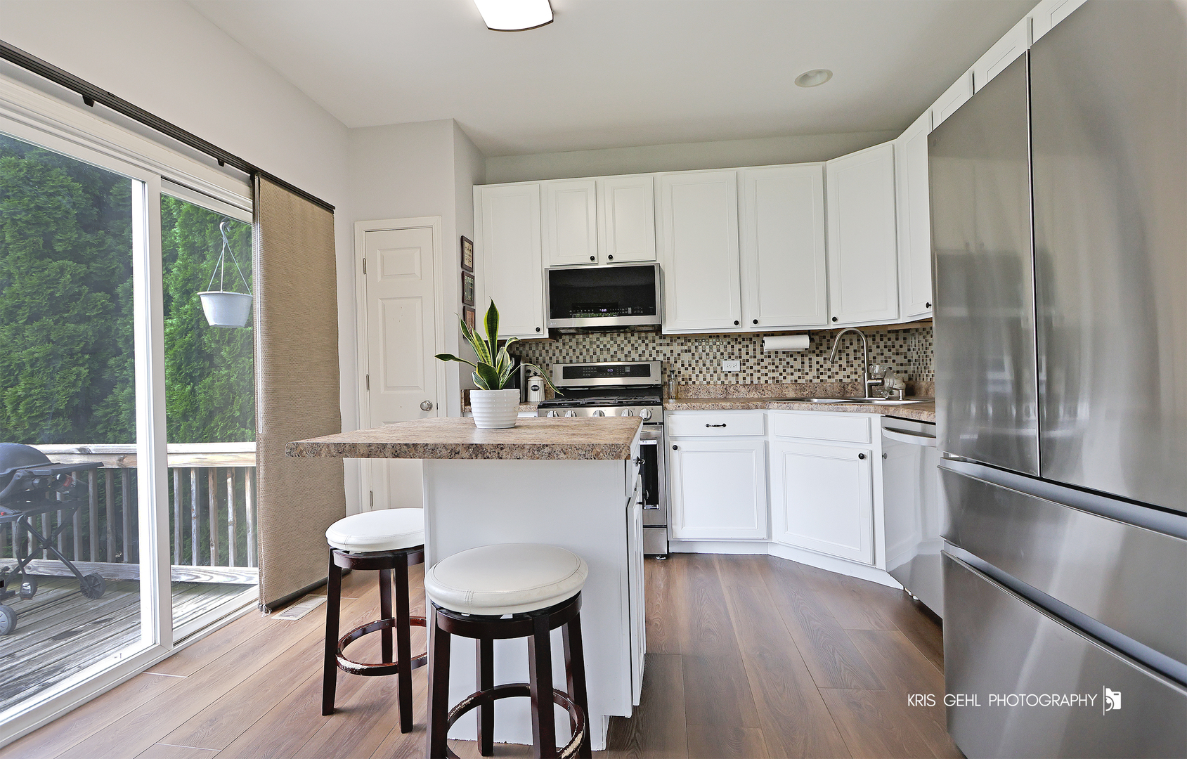 611 S Jade Lane