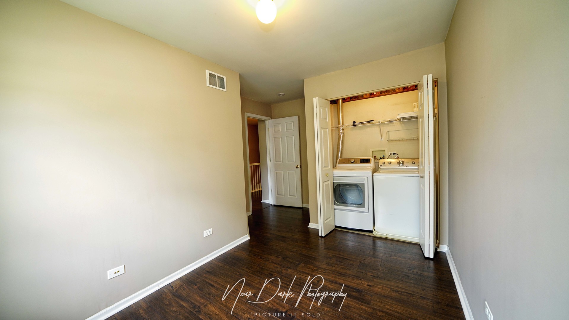 1203 N NATURE Court